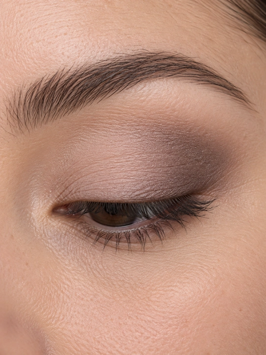 Alvin D’or EYE STUDIO AES-14 ikki rangli ko‘z tenlari, 5 g