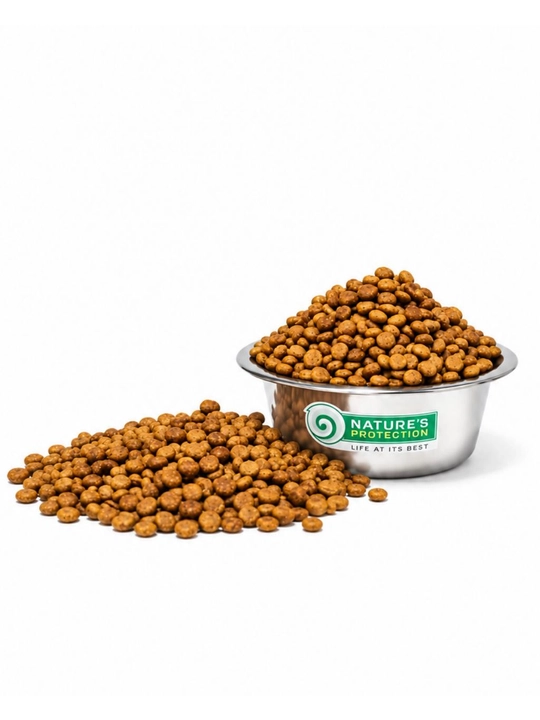 Nature's Protection Senior mushuklari uchun quruq yem, 1 kg vazni - 