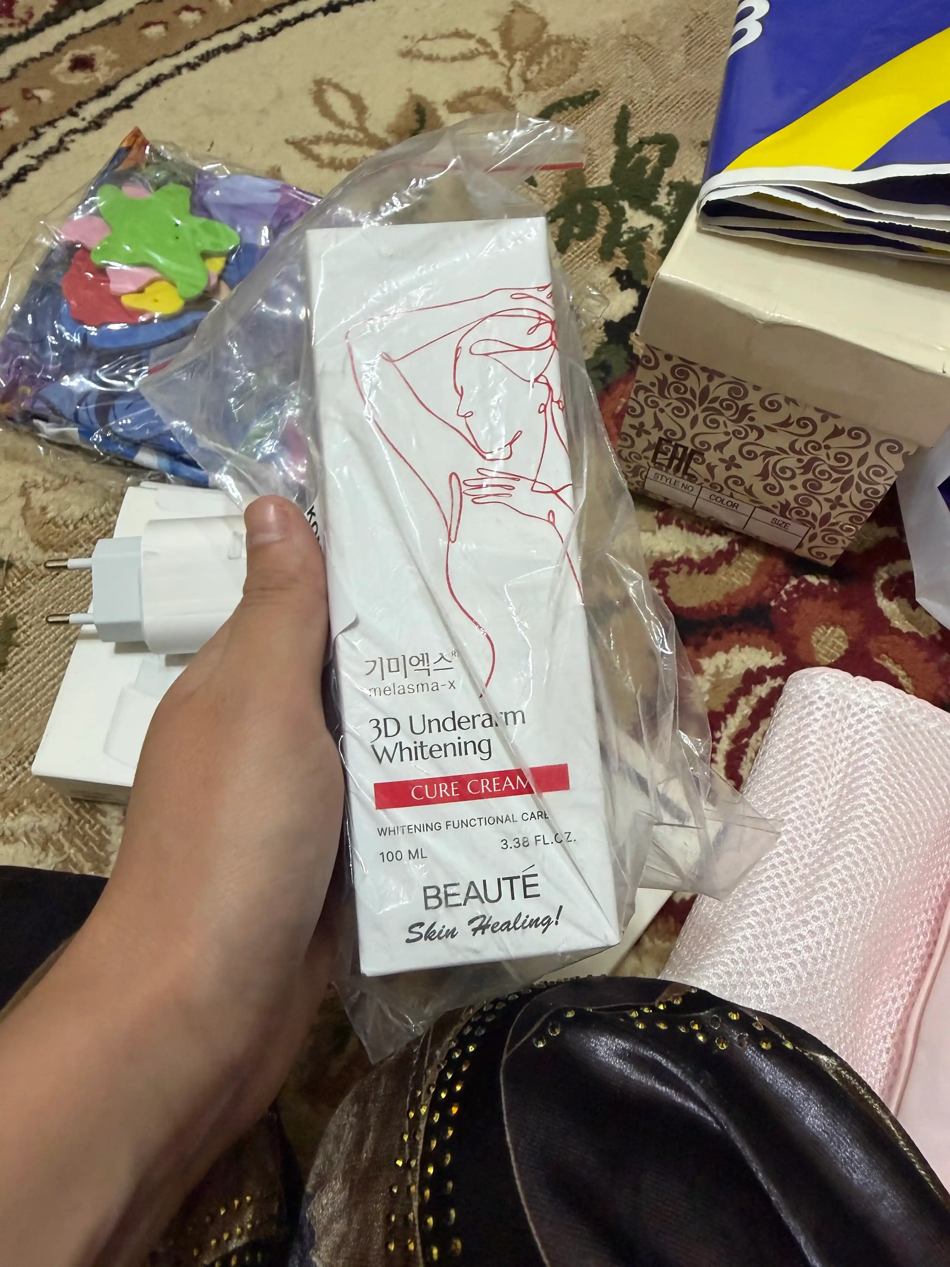 Qo`ltiq osti terisini oqartiruvchi parvarish Beauty 3D Underarm Whitening Cure Cream