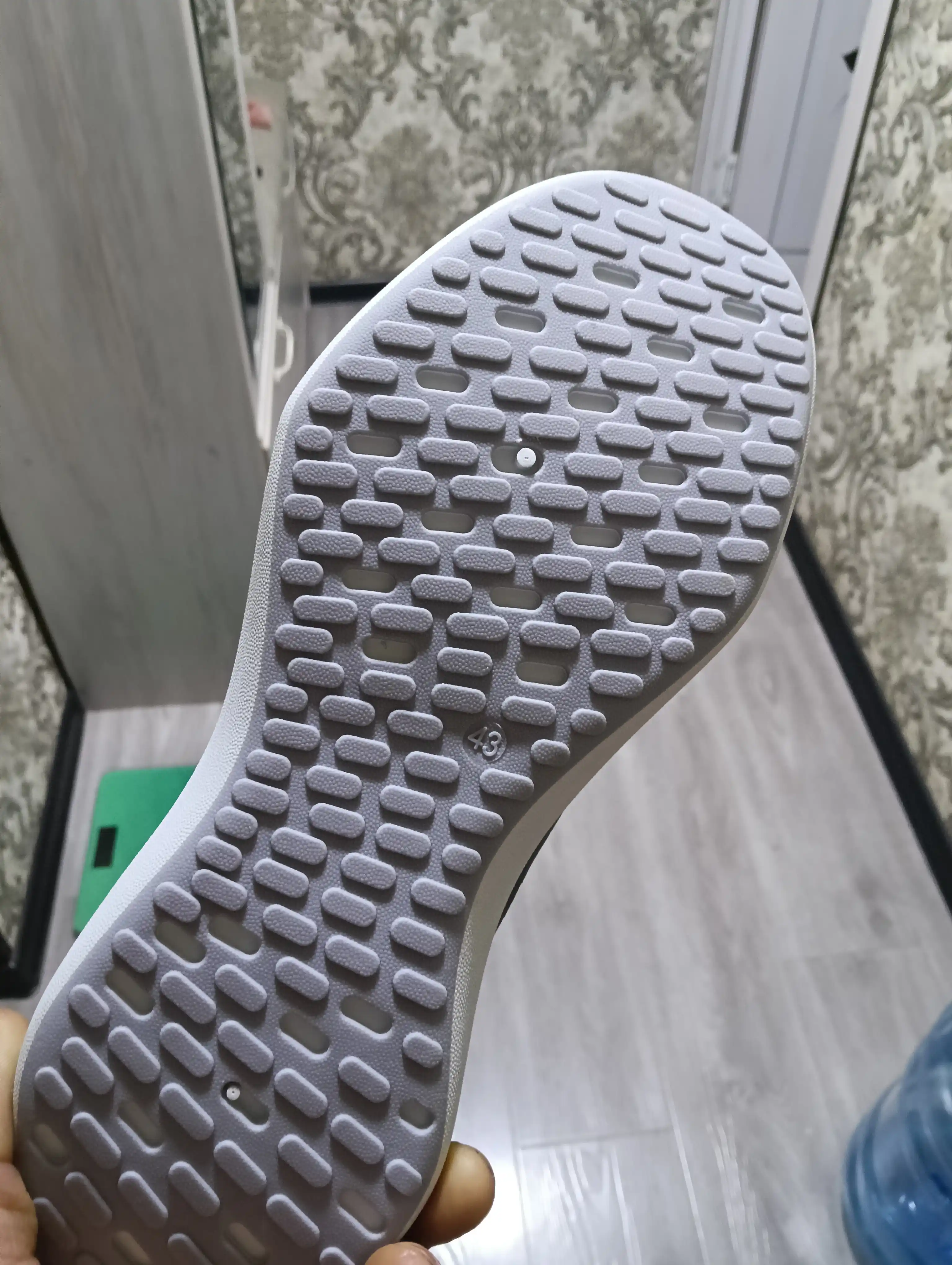 Erkaklar sliponlari, DISHER CloudKnit, erkaklar oyoq kiyimlari