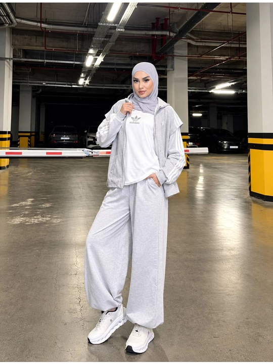 Ayollar sport kostyumi, troyka, keng shim, sport kiyimi