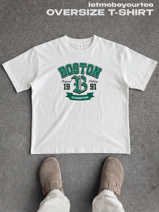 Boston printli katta o'lchamli futbolka - 