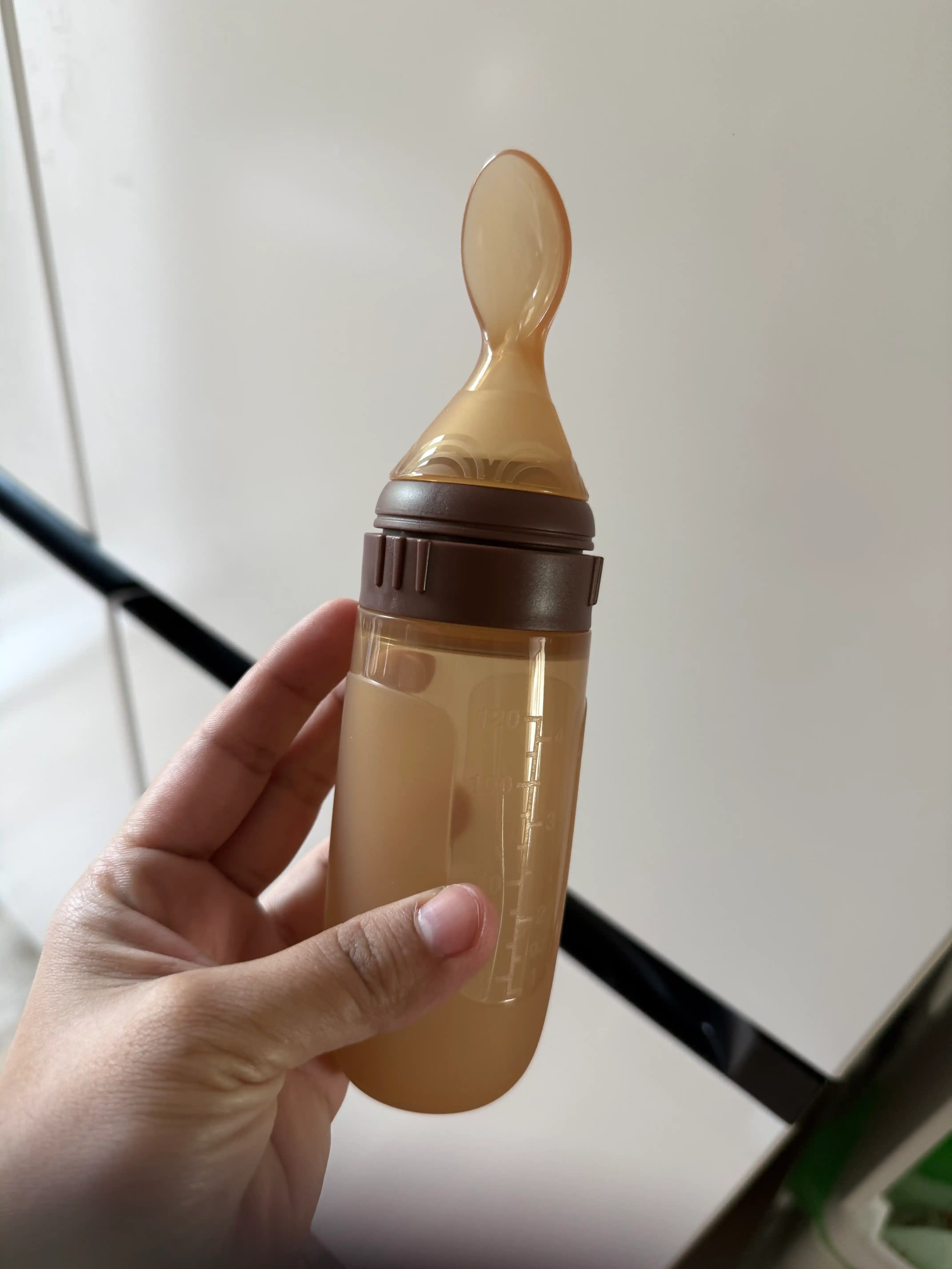 Meva pyuresi va pastasi uchun chaqaloqni oziqlantirish qoshig'i, qoshiqli dispenser
