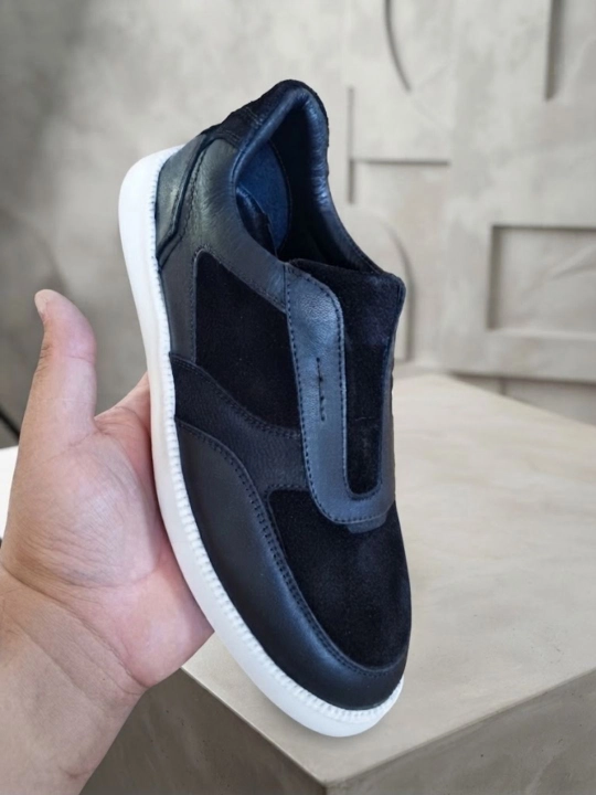 Erkaklar uchun keda zamsh va teri kombinatsiyada,Slip-on