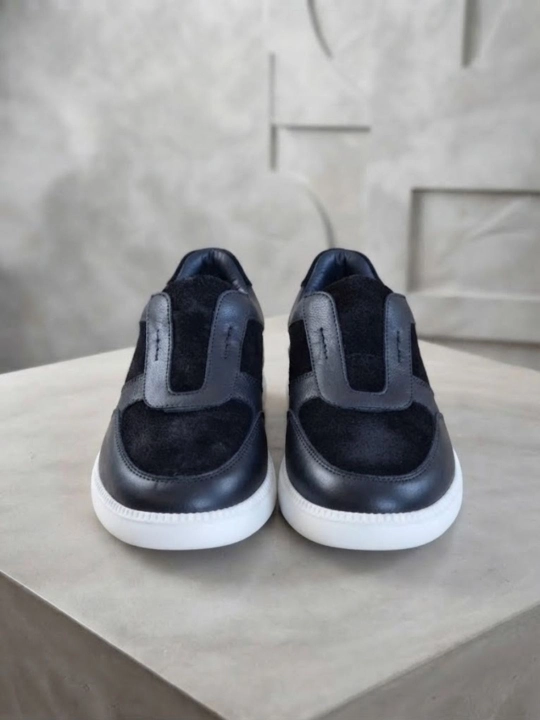 Erkaklar uchun keda zamsh va teri kombinatsiyada,Slip-on