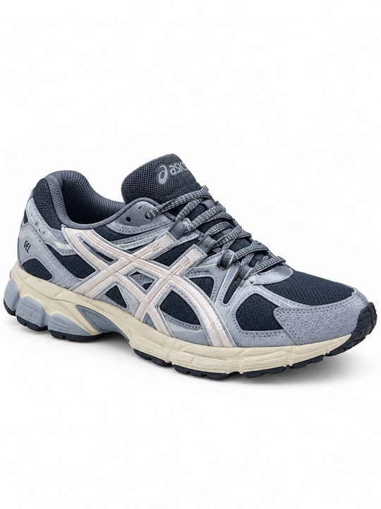 Krossovkalar erkaklar uchun Asics