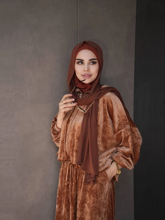 Ayollar kofta va yubka to‘plami, keng fason, Free size 46–54