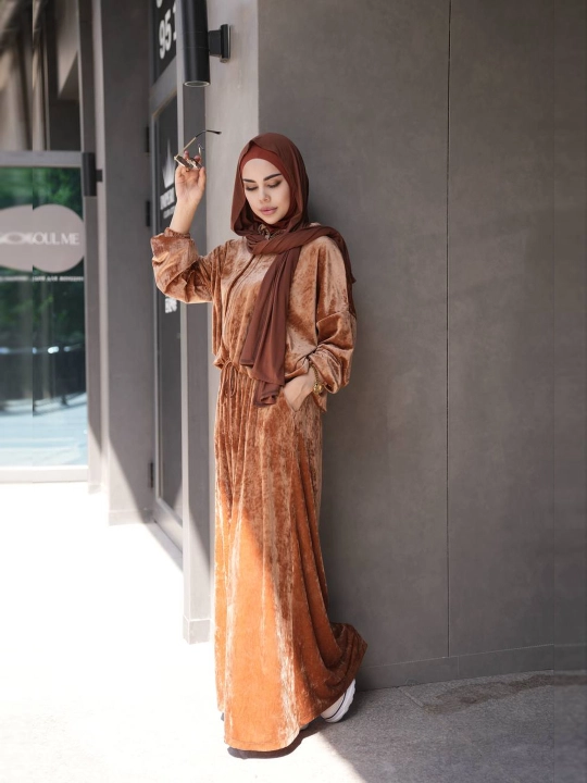 Ayollar kofta va yubka to‘plami, keng fason, Free size 46–54