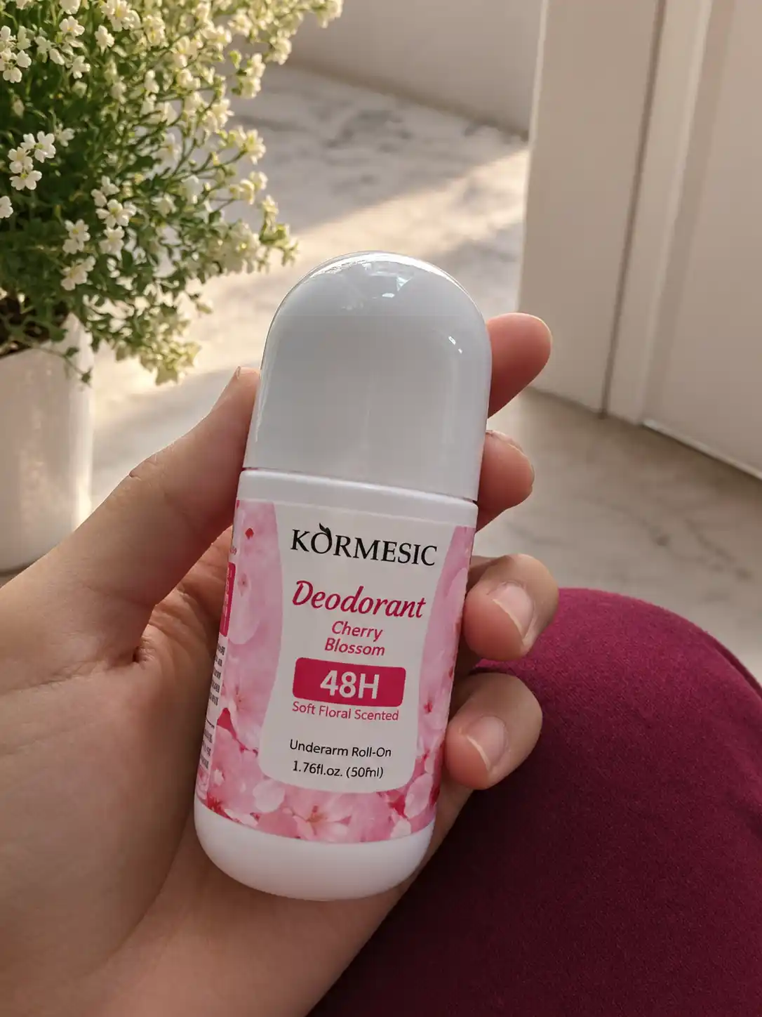 "Gullayotgan olcha, lavanda, atirgul" sharikli dezodorant-antiperspirant, 50 ml