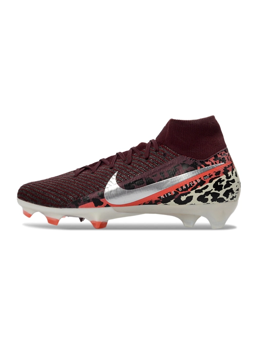 Nike Mercurial Superfly — футбольные бутсы для скорости, маневренности и контроля мяча