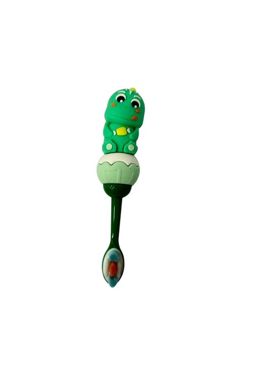Bolalar tish cho‘tkasi Dinozavrcha, yumshoq tukli, futlyar bilan, 2–7 yosh
