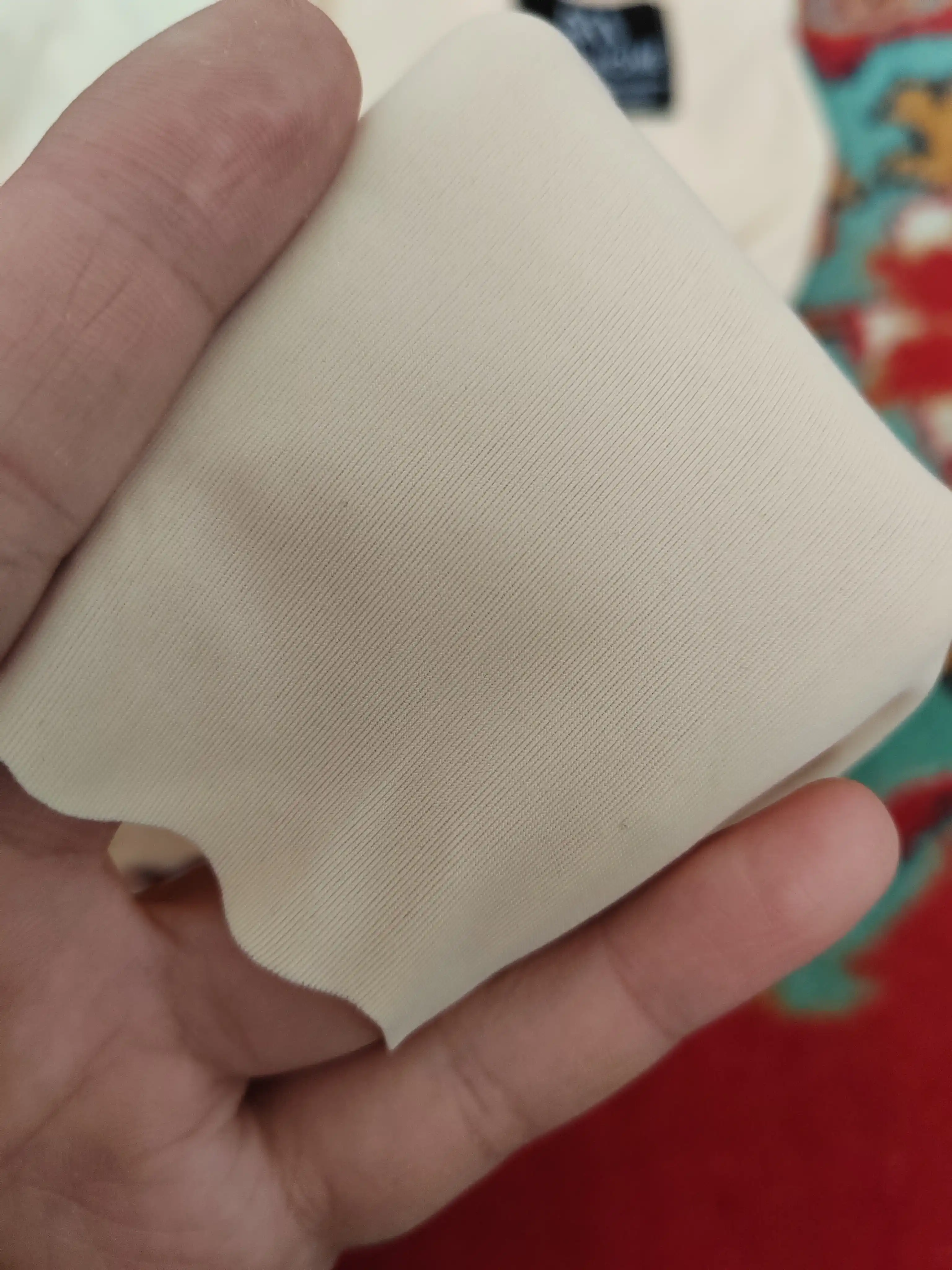 Ayollar xavfsiz yubka-shortisi, ko'ylak ostidan kiyiladigan choksiz ichki kiyim