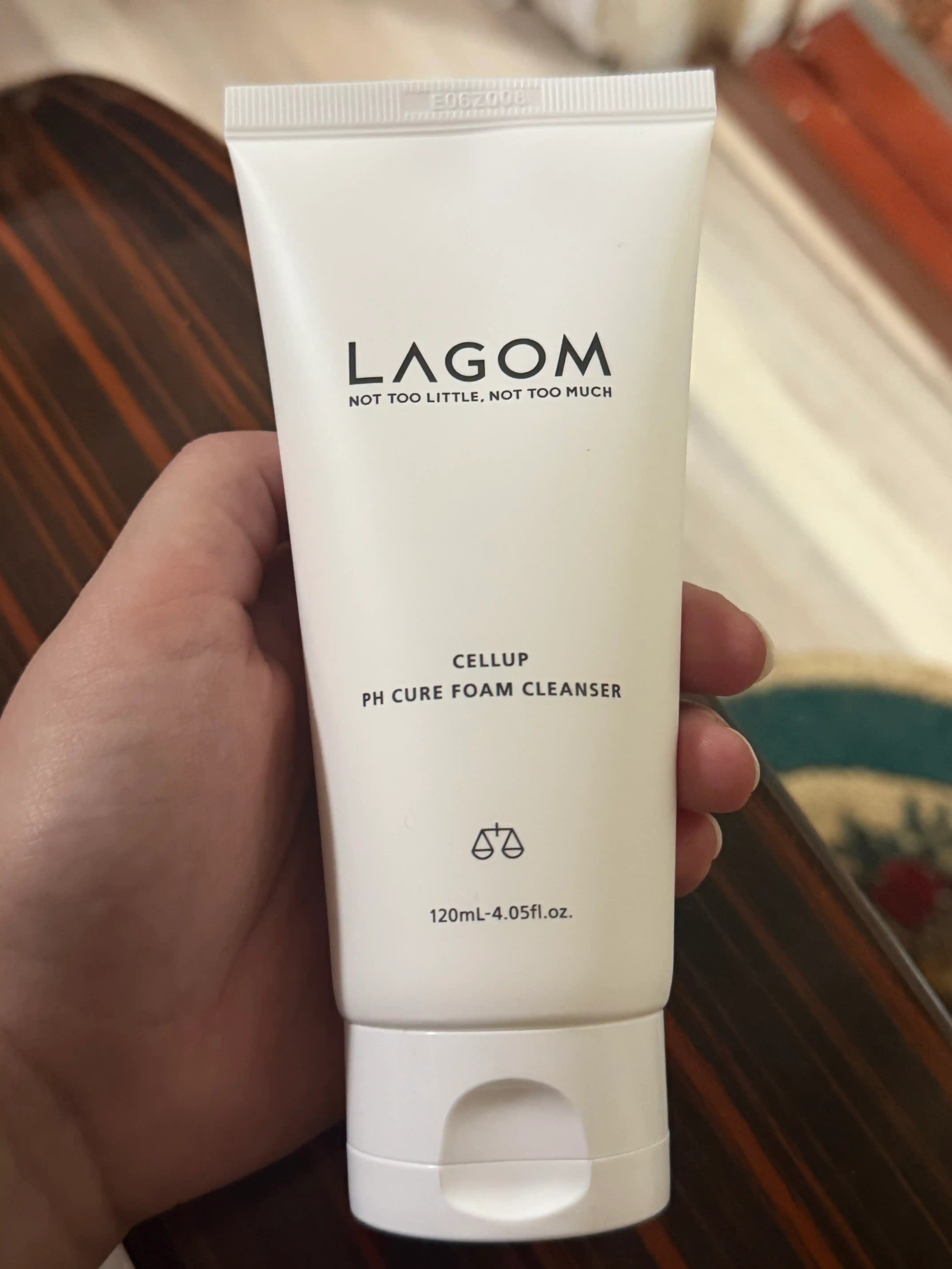 Lagom Cellup pH Cure Foam Cleanser namluvchi yuz yuvish ko‘pigi pH 5–6, 120 ml