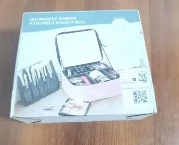 Kosmetika sumka, LED, cho'tkalar uchun organayzer
