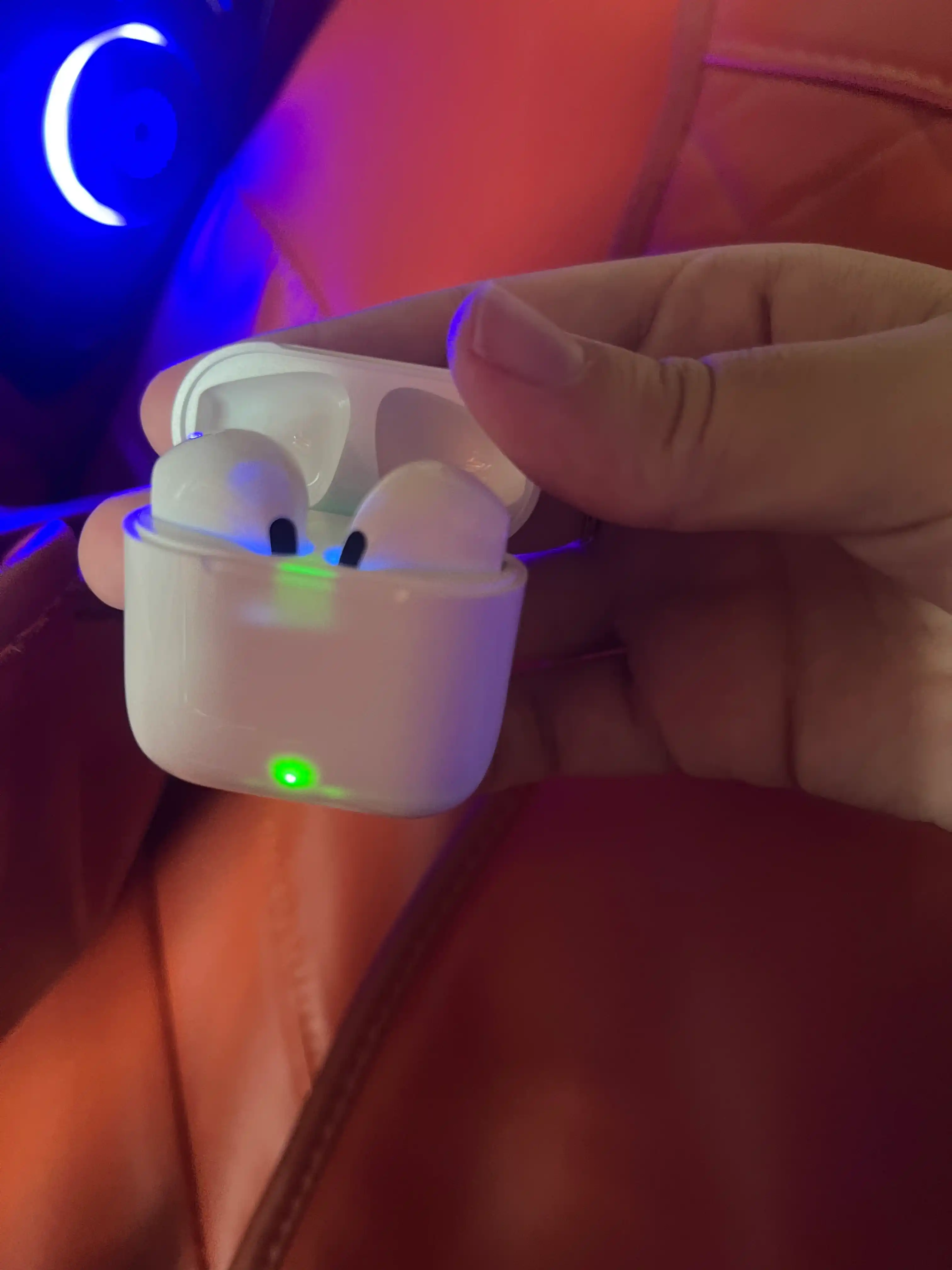 Simsiz quloqchinlar Pro 5 air, Pods Pro 6