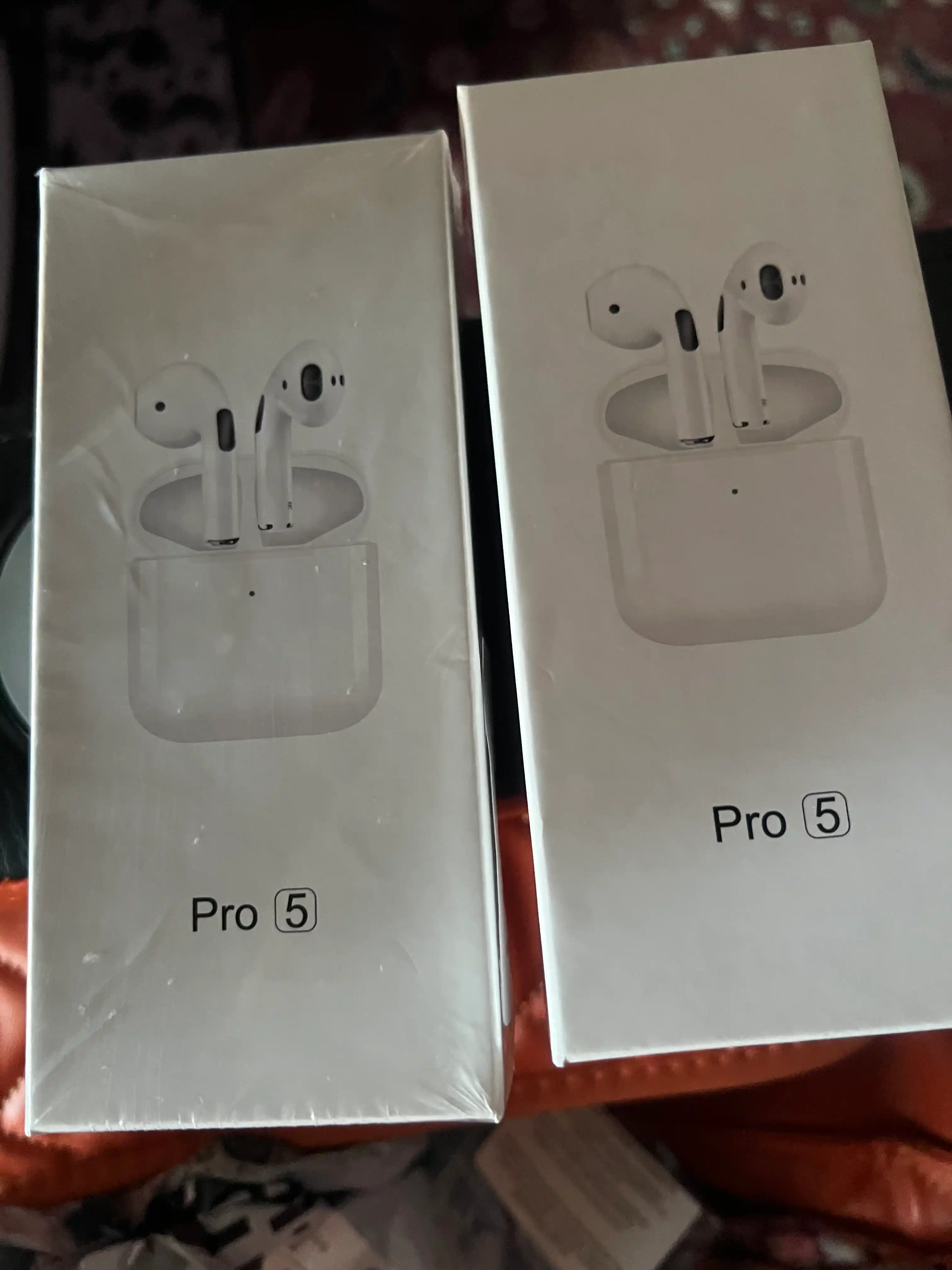 Simsiz quloqchinlar Pro 5 air, Pods Pro 6