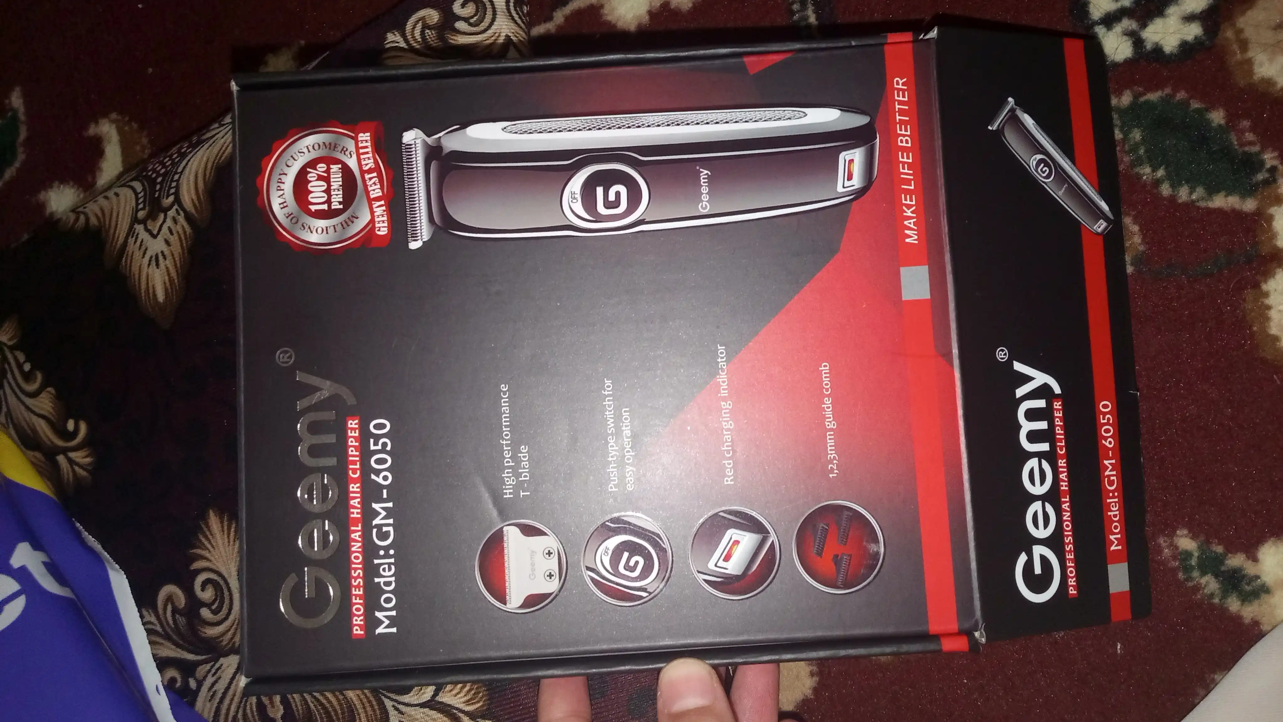 Машинка для стрижки Geemy GM-6050 Professional с T-Blade и 3 насадками