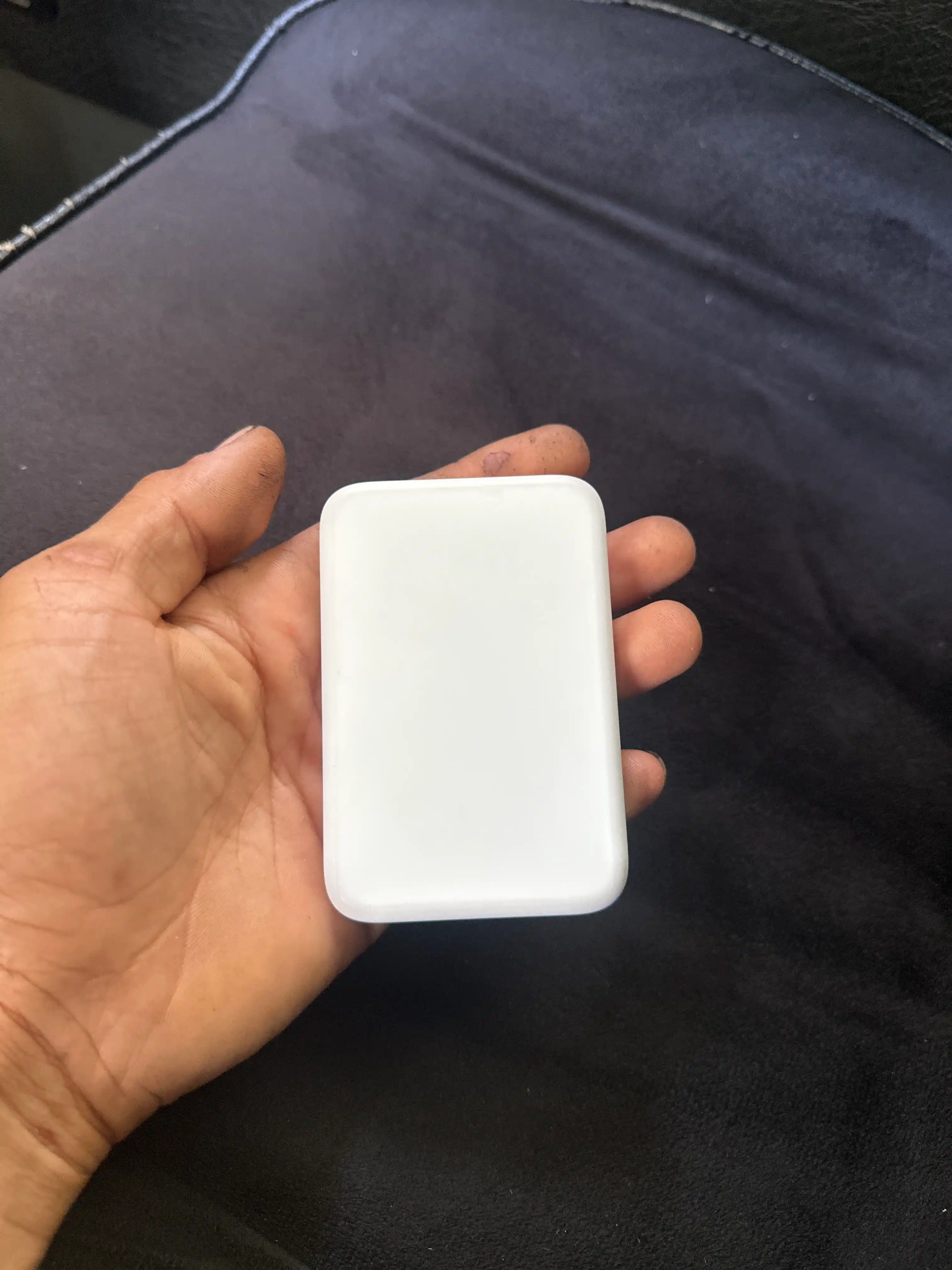 IPhone uchun simsiz MagSafe powerbank, 10 000 mA/soat