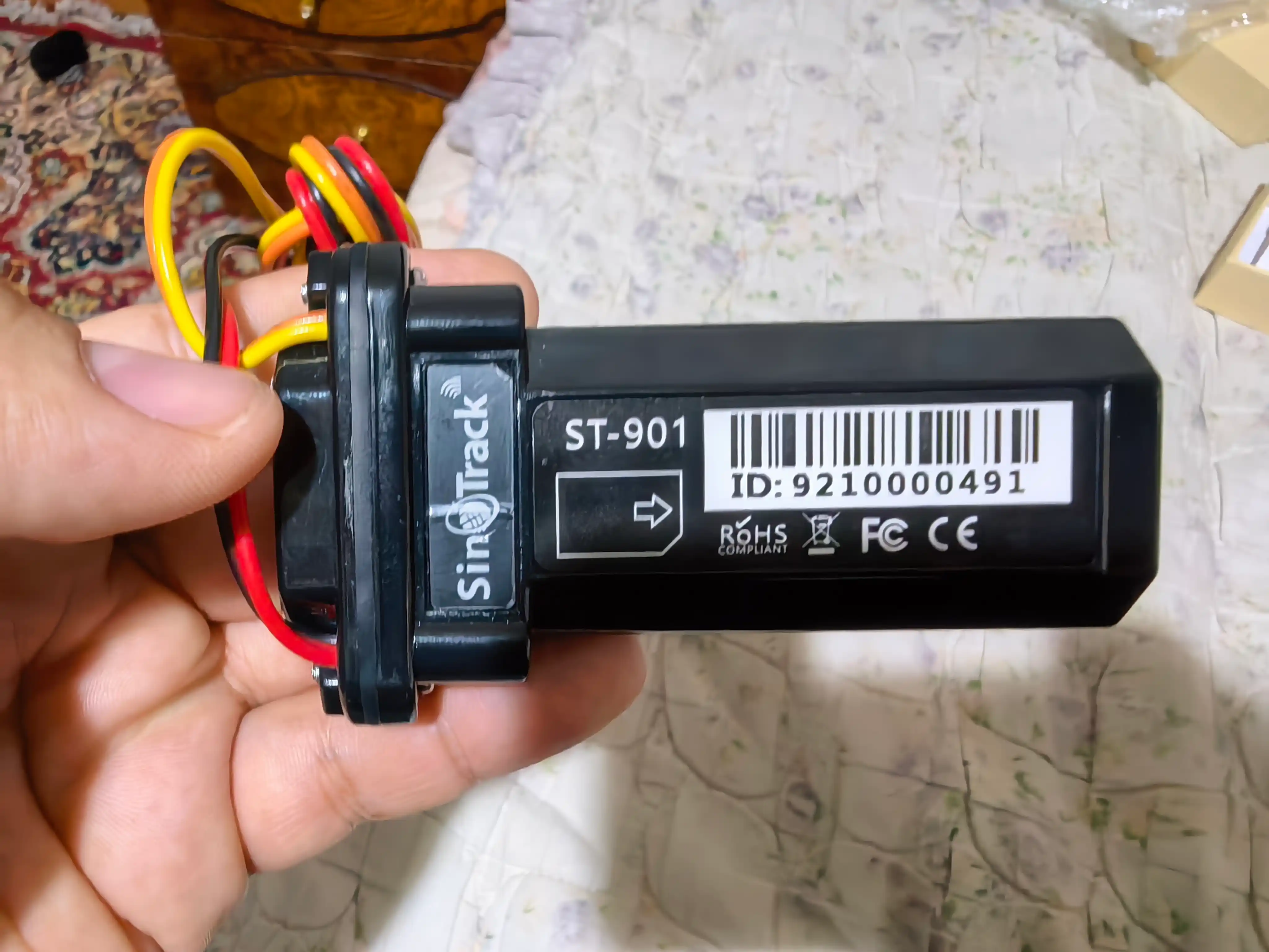 GPS kuzatuv SinoTrack ST-901 avtomobilingiz qayerdaligini nazorat qiling