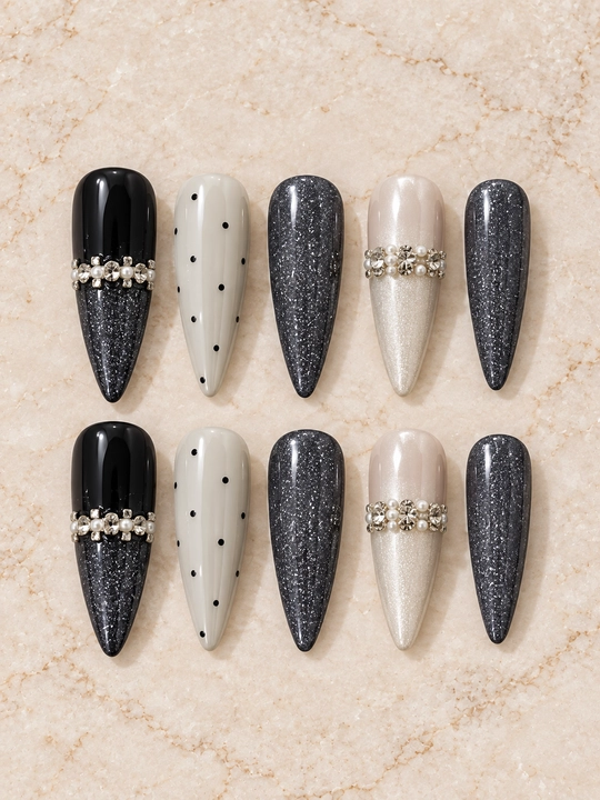 Накладные ногти press on nails с клеем, длинные типсы со стразами и дизайном