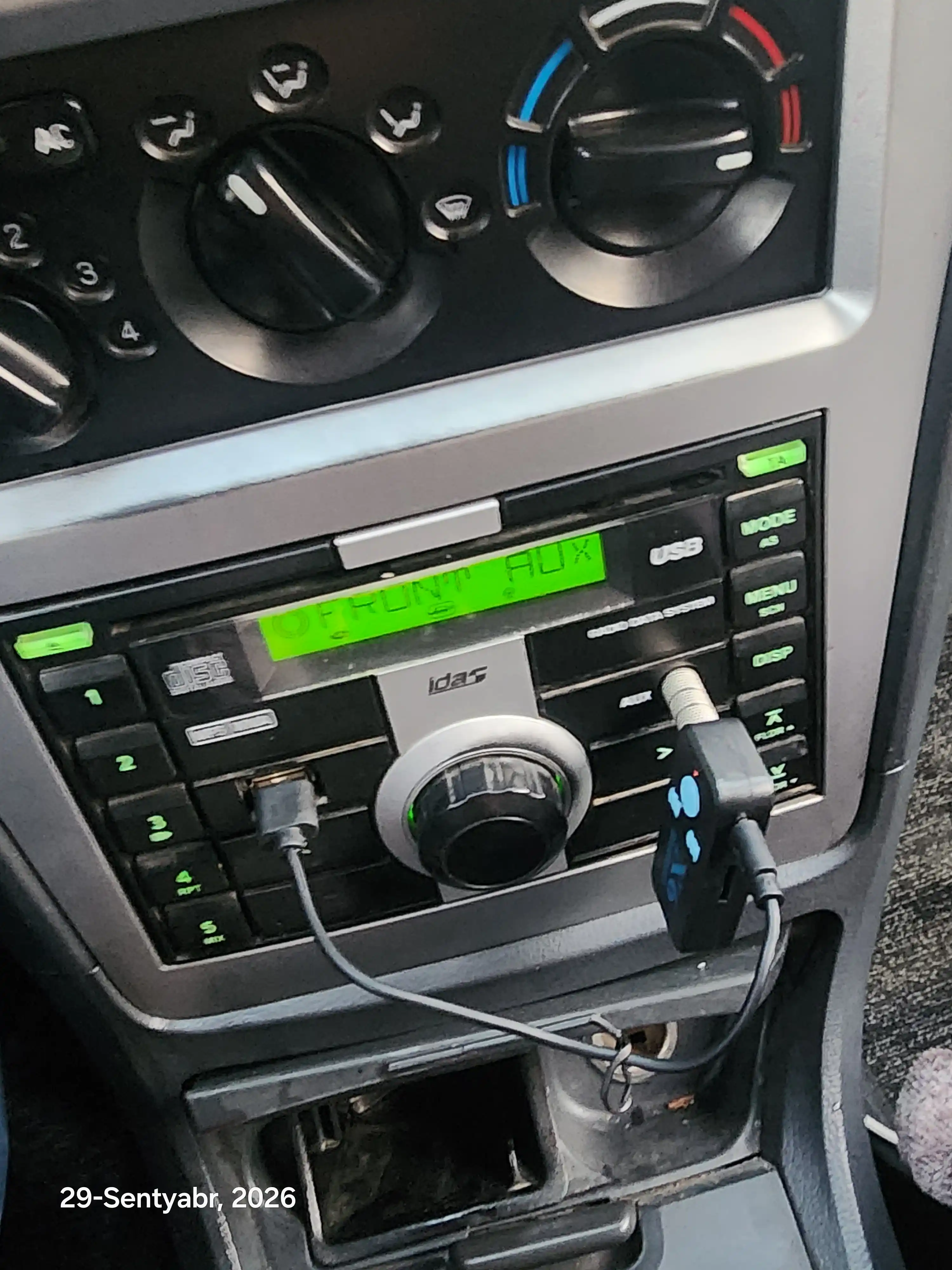 AUX адаптер в автомобиль, X6 Bluetooth 3.5 мм, для прослушивания музыки и разговоров по телефону
