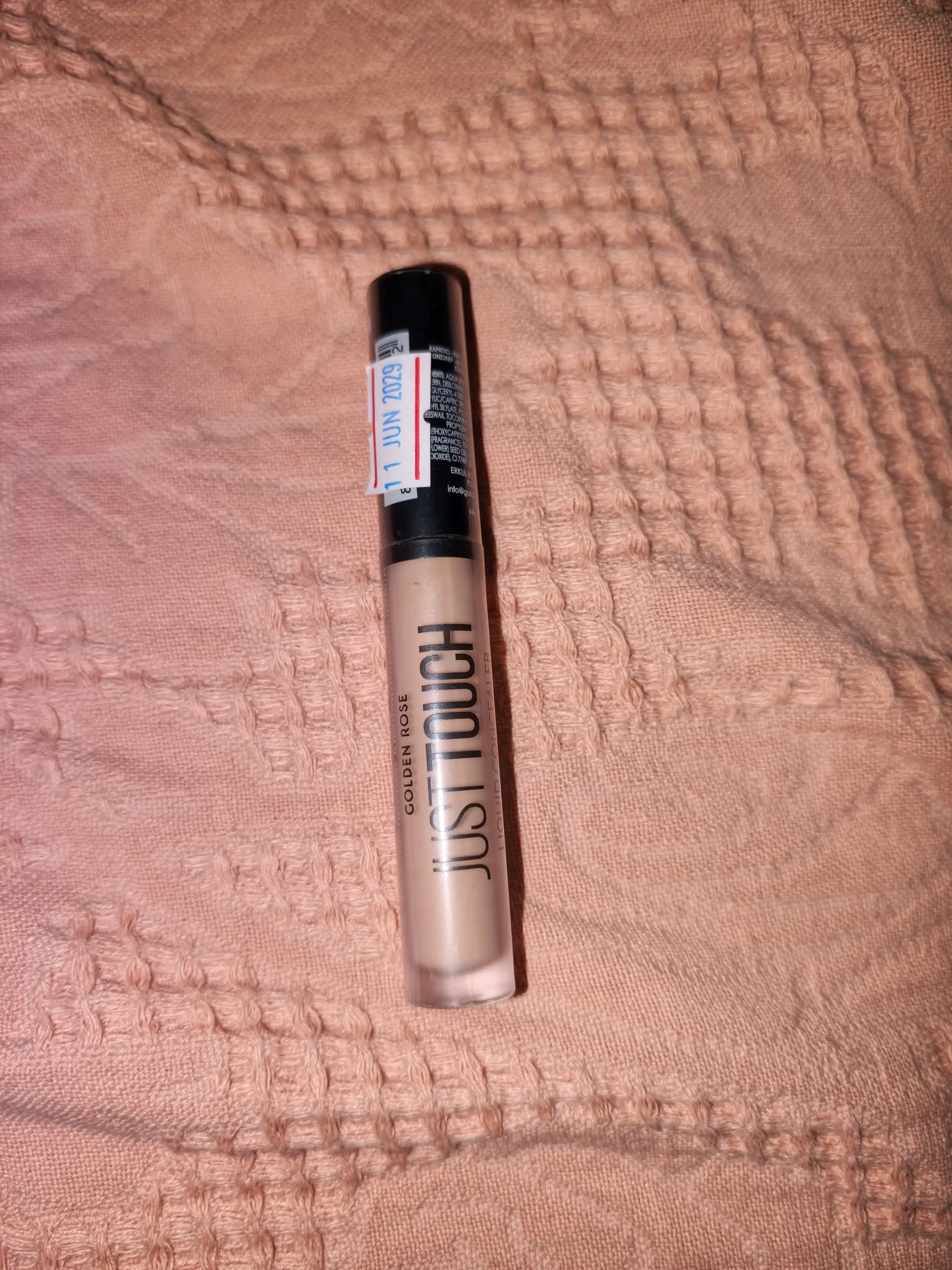 Жидкий консилер для лица Golden Rose Just Touch Liquid Concealer