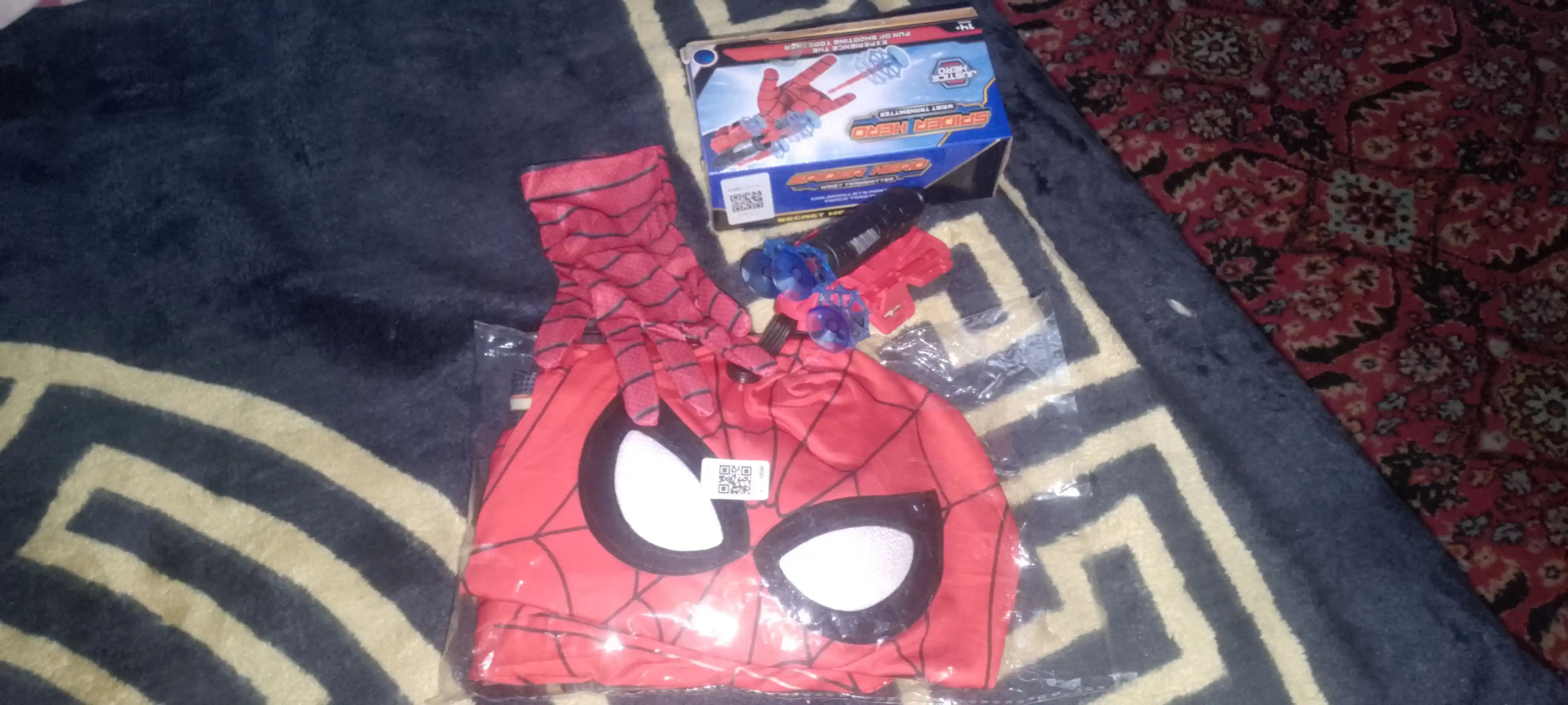 O‘rgimchak odam bolalar kostyumi, Spiderman, bayram uchun