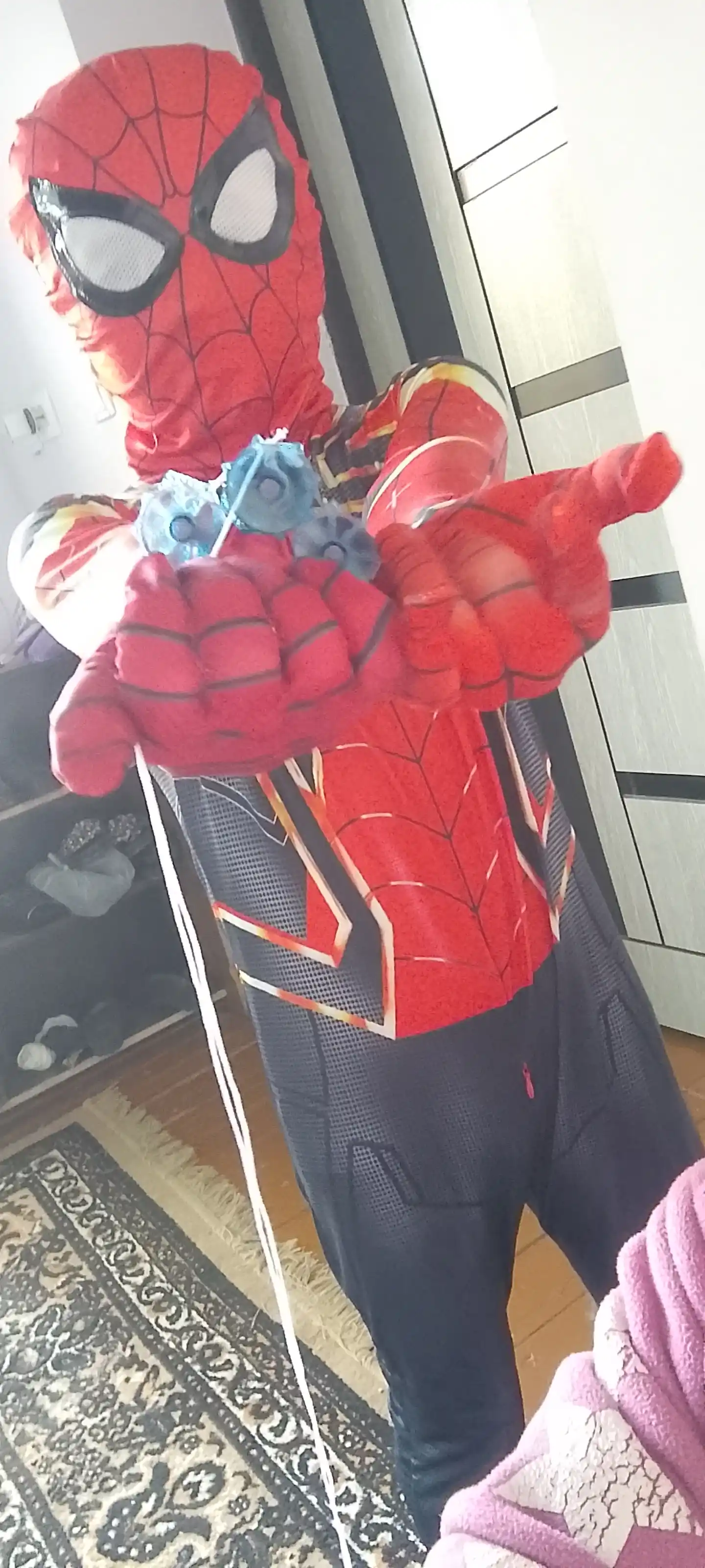 O'rgimchak odam blasteri o'q otuvchi qo'lqop - bolalar uchun Spider Man o'yinchog'i