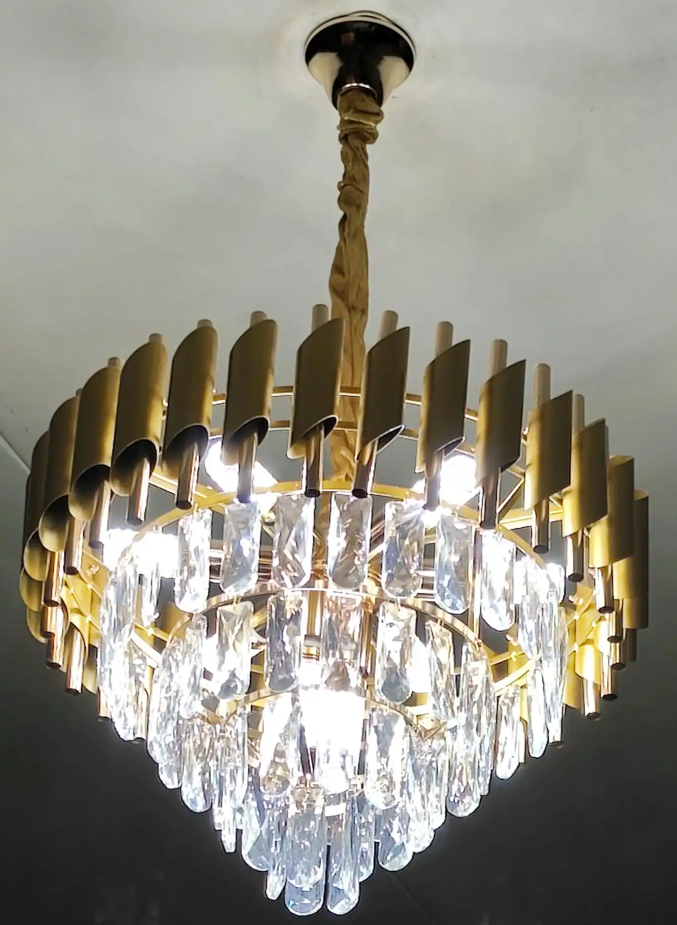Lampochka led Energiyani tejaydigan E14, E27 -16 Vt, 24vt, 30 vt yorug'lik 20000 soatgacha