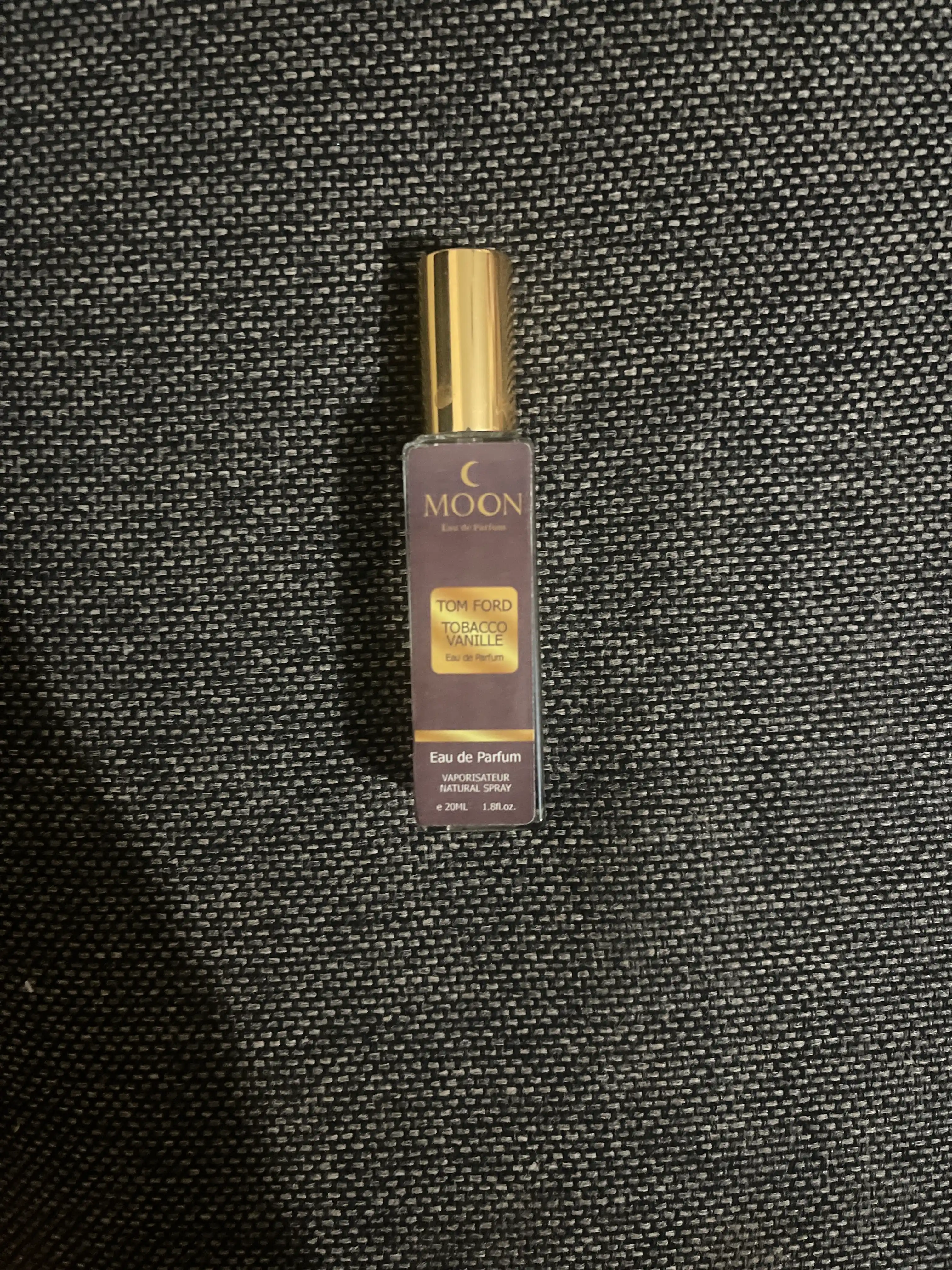 Tom ford Tobacco Vanille erkaklar va ayollar uchun parfyumlangan suv, 100 ml