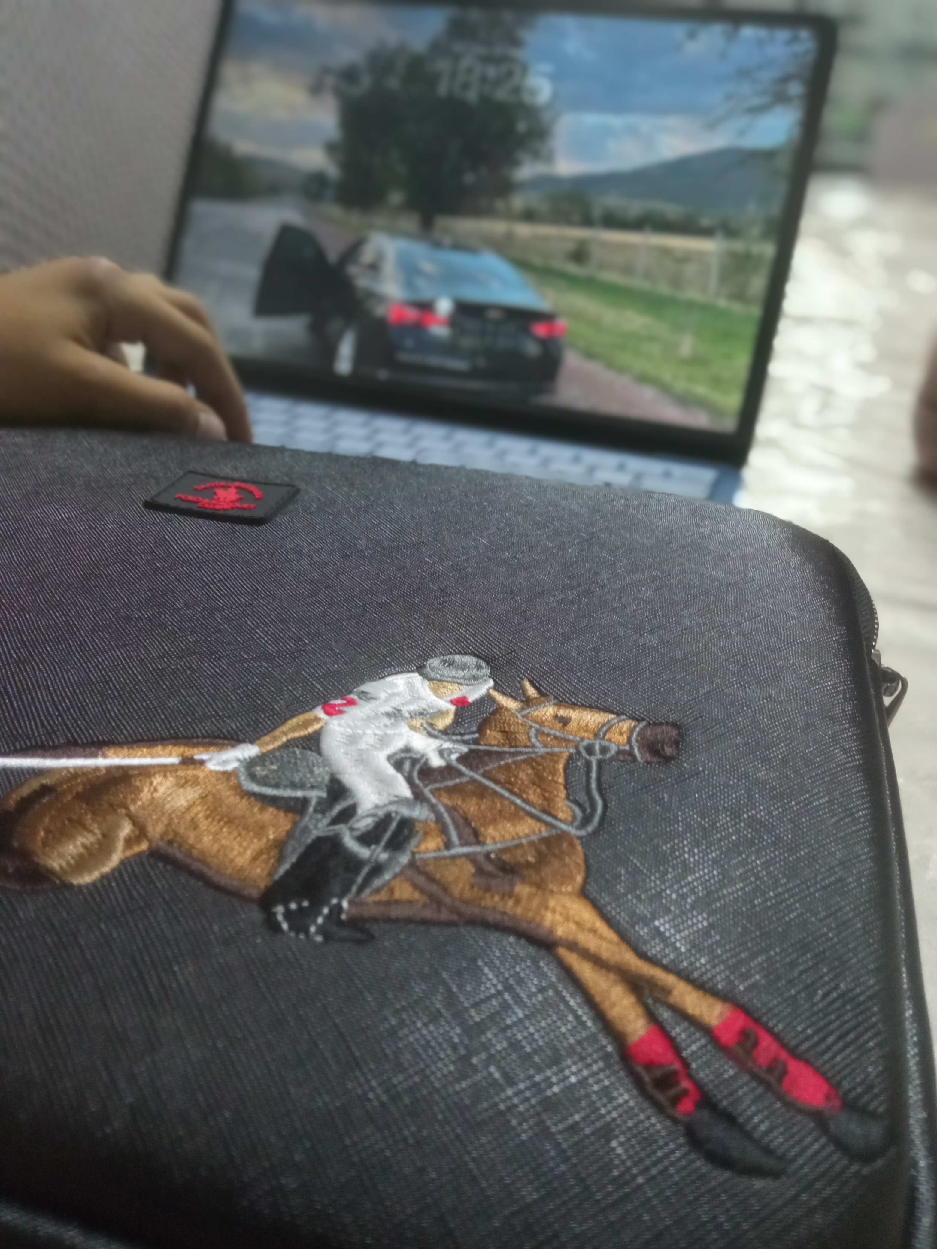 Чехол для ноутбука с вышивкой Polo, 13–15.6 дюйма, на молнии, черный/синий