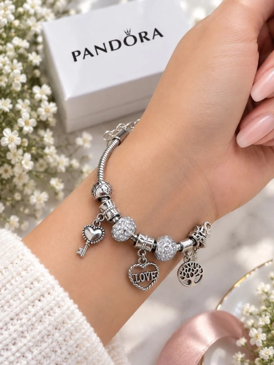 Браслет для женщин и девушек в стиле Pandora с подвесками
