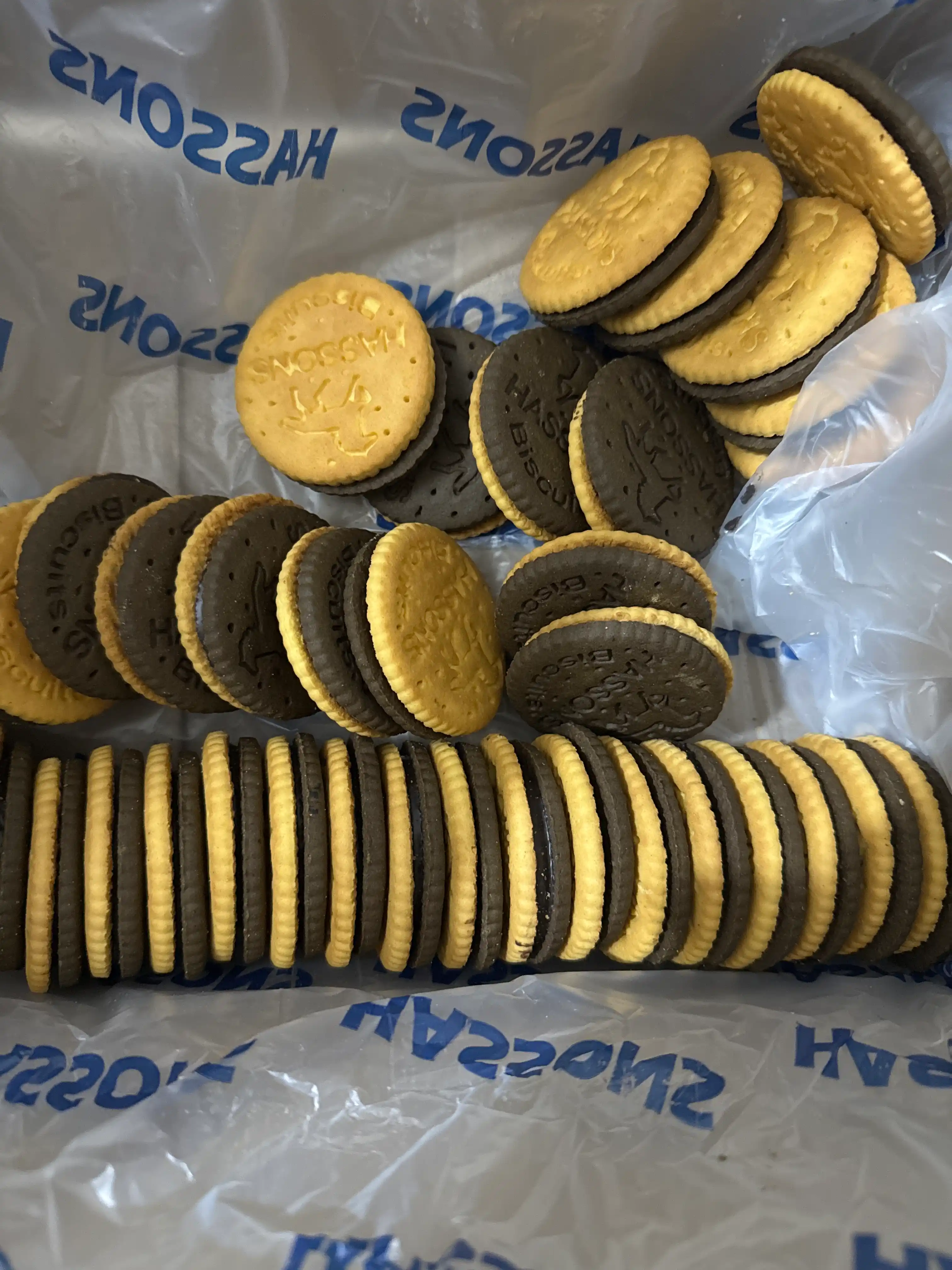 Oila Tanlovi to'ldirmali pechenye sendvich, 2 kg