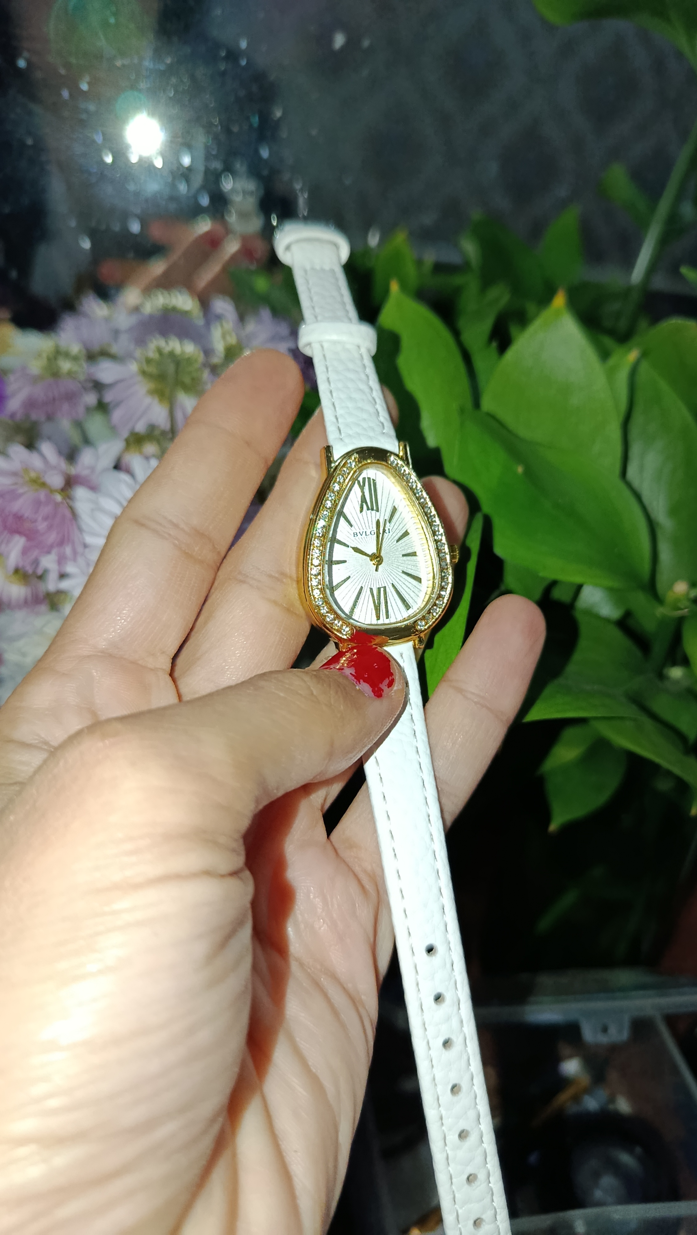 Женские часы, девушек, наручные часы, с кварцевым механизмом, BVLGARI, с кожаным ремешком