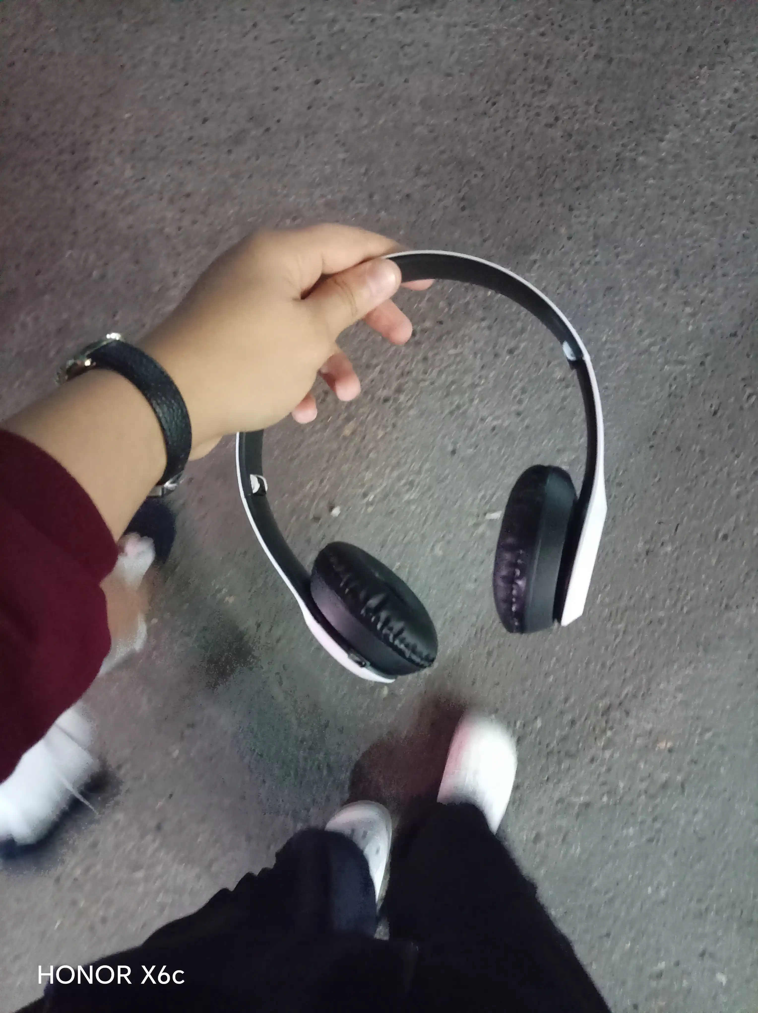 Simsiz quloqchinlar P47, Bluetooth 5.0, yig'iluvchan, mikrofon bilan, shovqinsiz