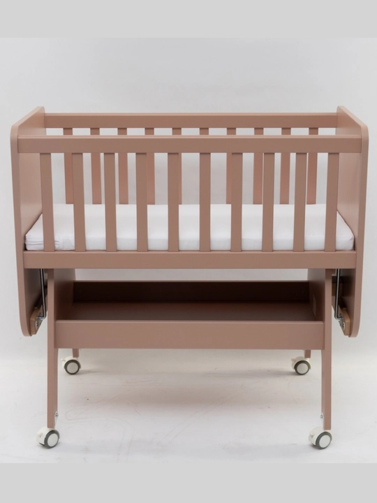 Boori Neat Rocking Cradle — деревянная колыбель-качалка для новорождённых