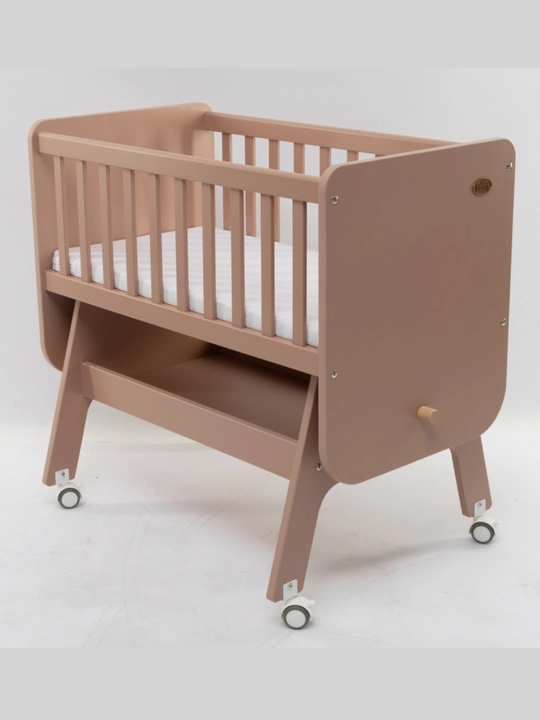 Boori Neat Rocking Cradle — деревянная колыбель-качалка для новорождённых