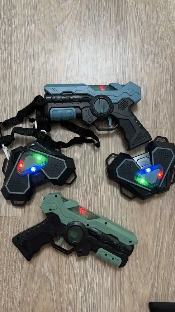 Blaster lazerteg o‘yinchoq qurol