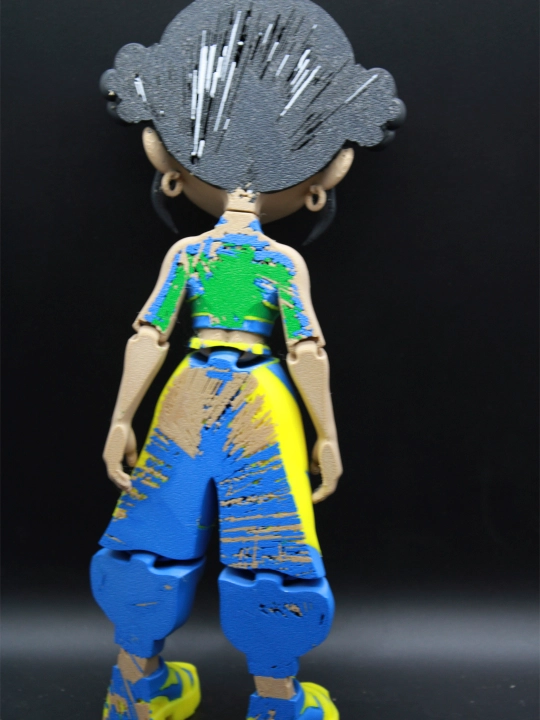 Harakatlanuvchi 3D-figura qiz / Interyer va ish stoli uchun o'yinchoq dekor suvenir