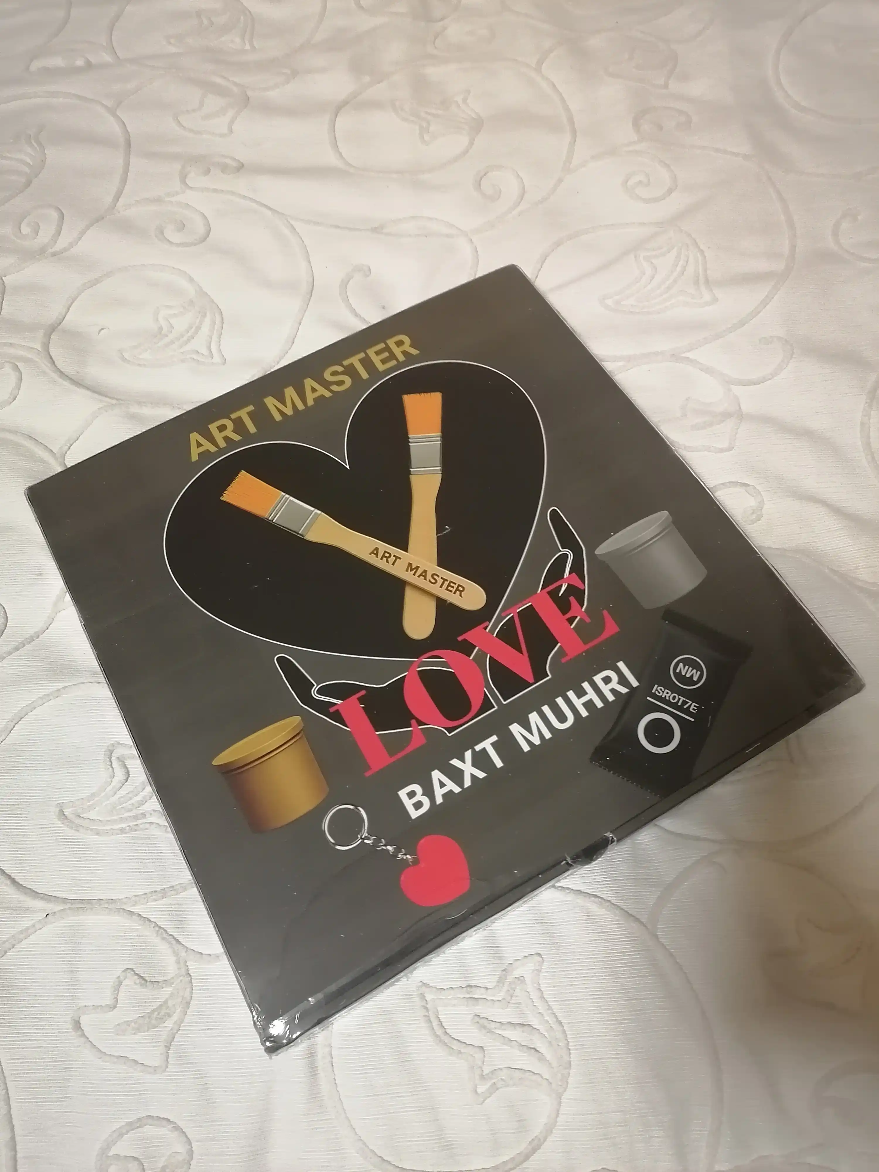 Отпечатки рук для влюбленных, Baxt muxri, Baxt muhri
