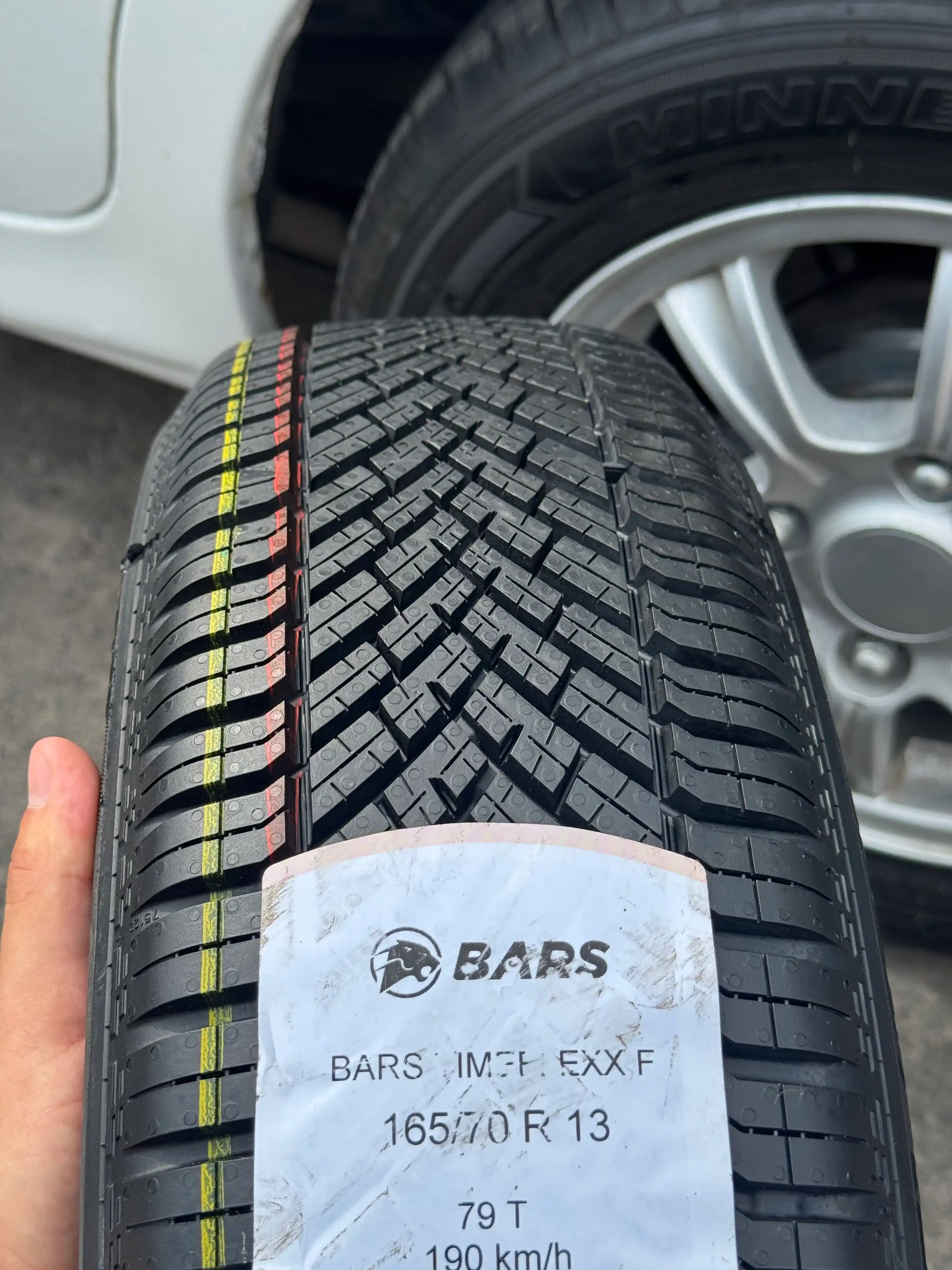 Bars TimeFlex F  avtoshinasi - Archa protektor - hamma fasl uchun - yumshoq