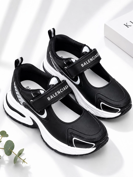 Ayollar krossovkasi BALENCIAGA, sport oyoq kiyimi, 36–39 razmer - 