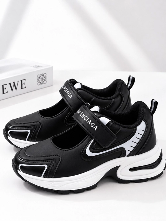Ayollar krossovkasi BALENCIAGA, sport oyoq kiyimi, 36–39 razmer