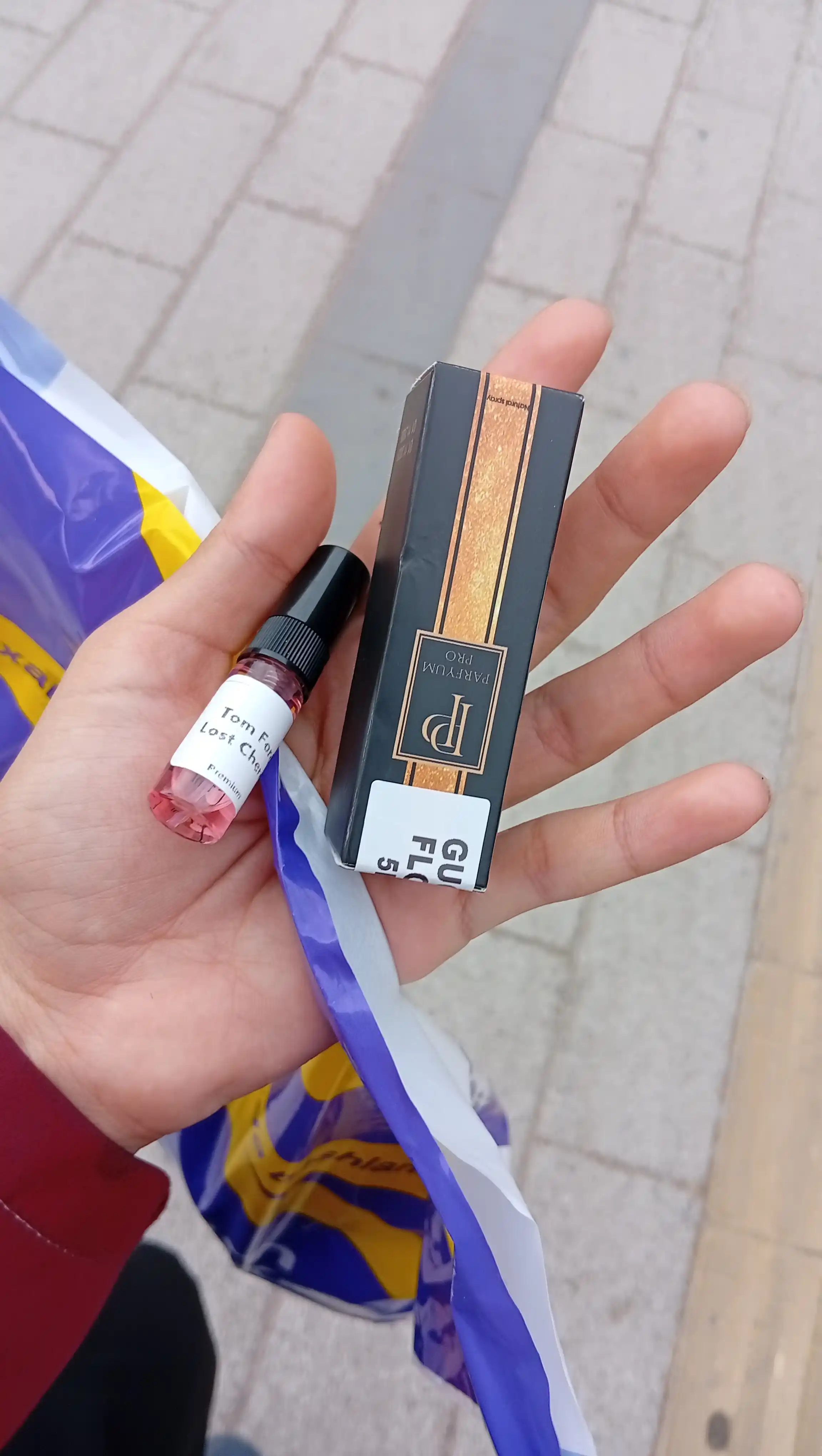 Atirlar ayollar uchun Lost Cherry, parfyumlangan suv Tom Ford