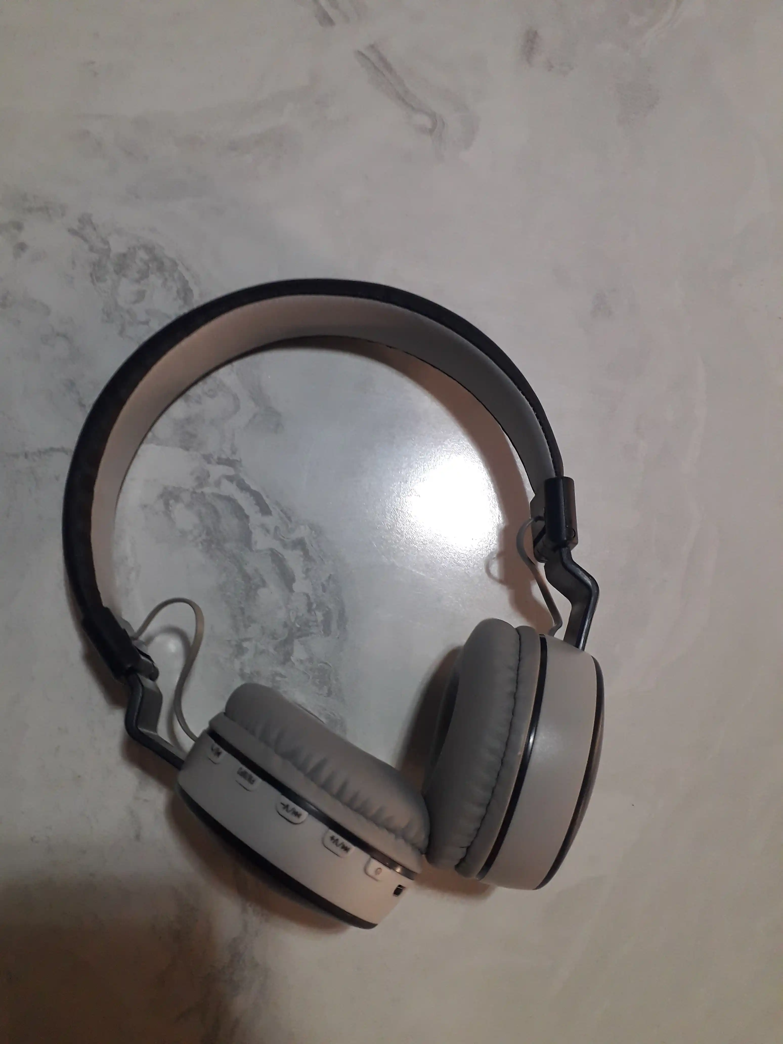 MS-881A Simsiz Bluetooth Quloqchin, AUX va SD Card Qo‘llab-quvvatlaydigan Headphone