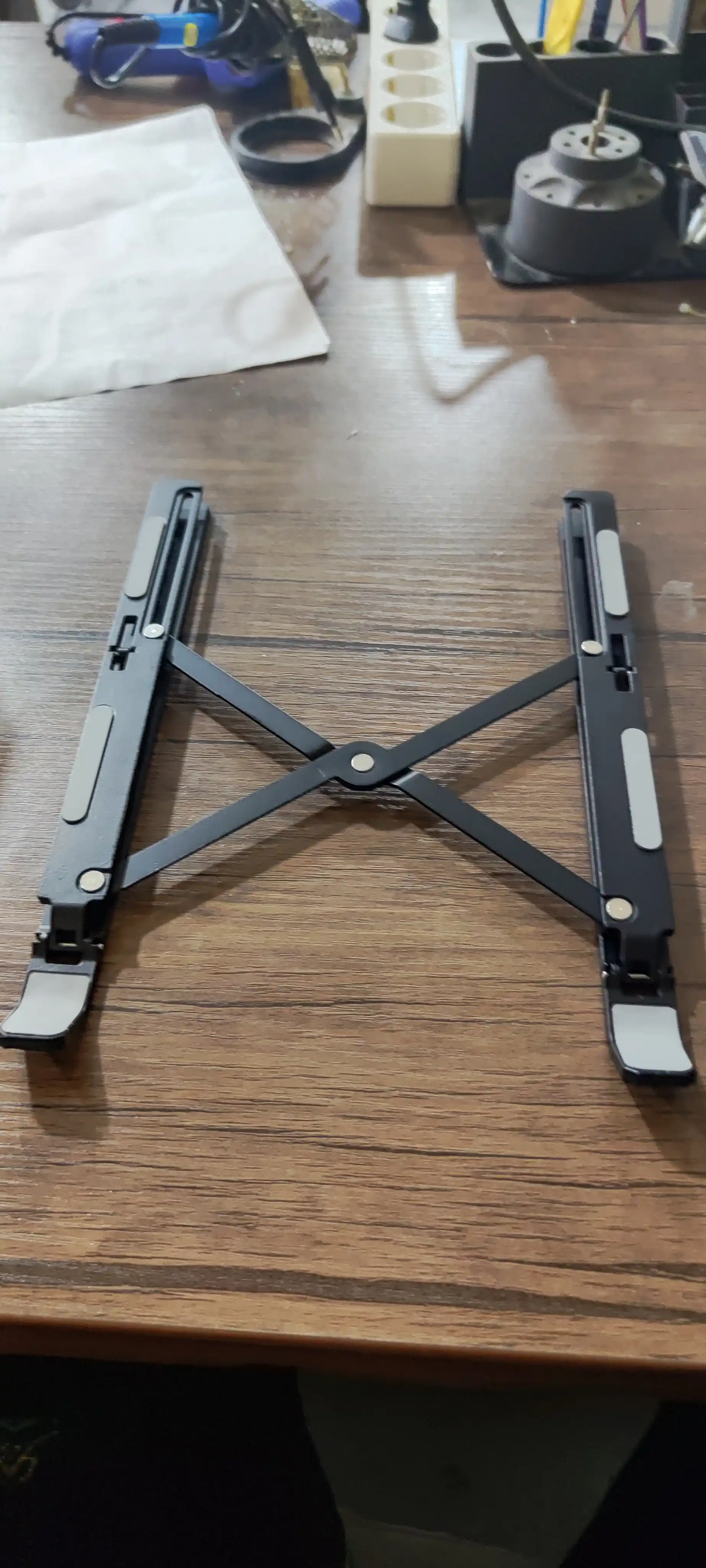 Noutbuk taglik alyuminiy, metal podstavka noutbuk, laptop stand