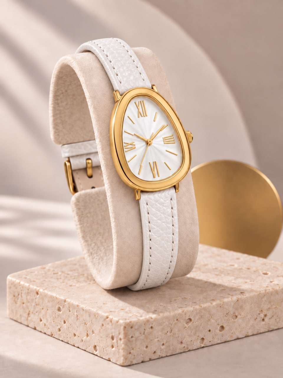 Женские часы, девушек, наручные часы, с кварцевым механизмом, BVLGARI, с кожаным ремешком