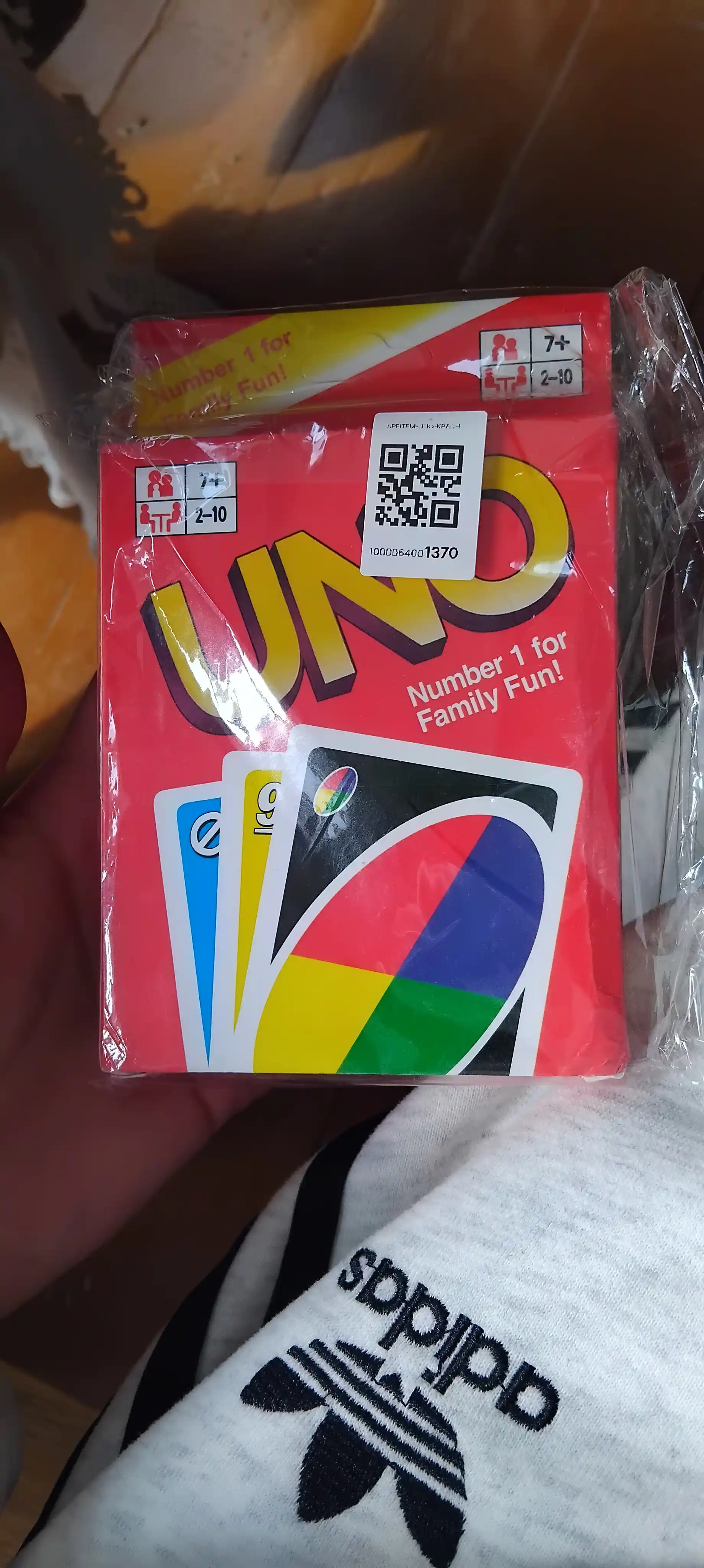 Настольная игра UNO, карточки игроков FIFA, кто я, нуар, интуиция, мафия, мемо, покер