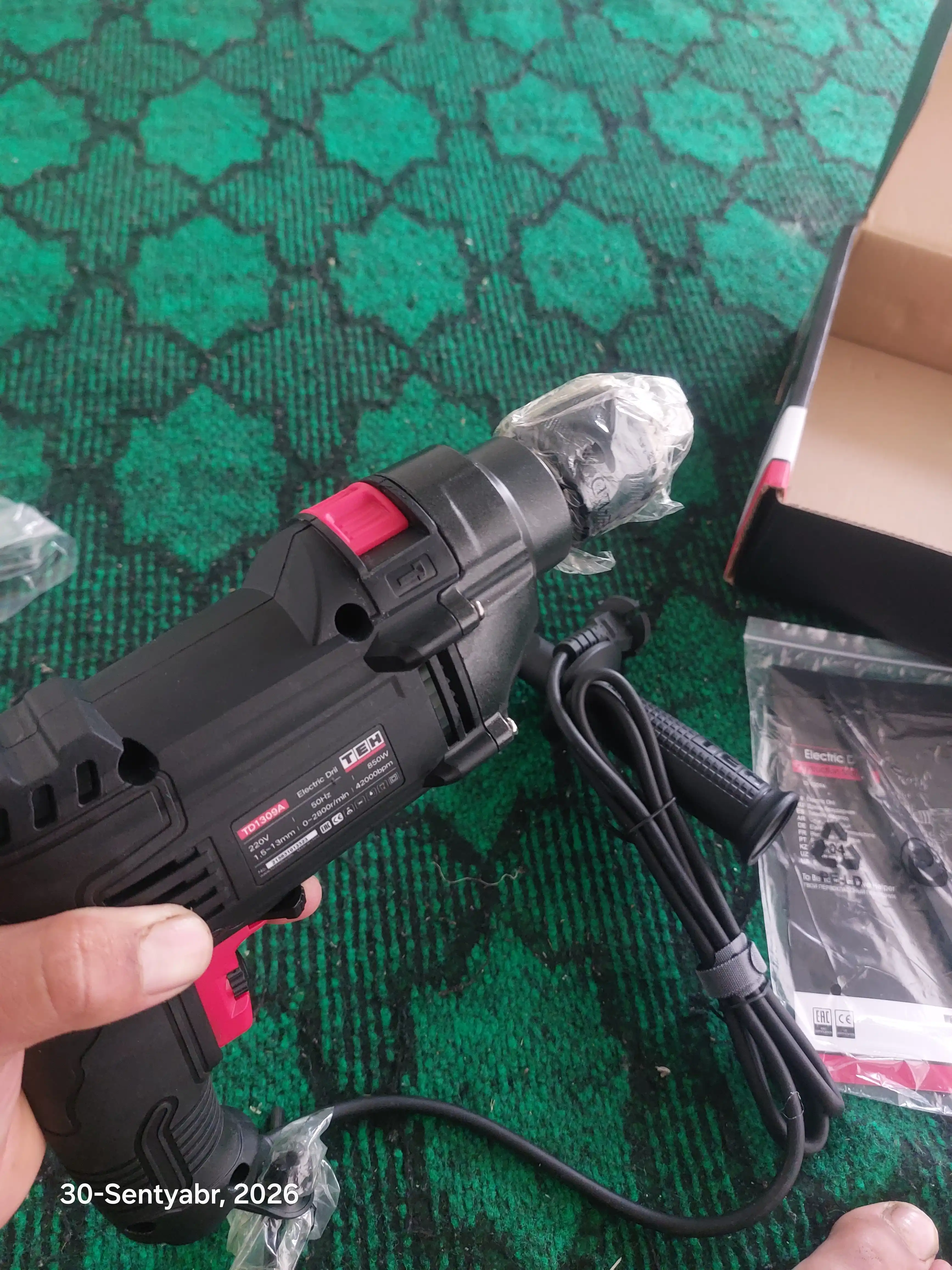 Zarbli drel TEH TD1309A, 850 Vt, 41600 ud/min, 2800 ob/min