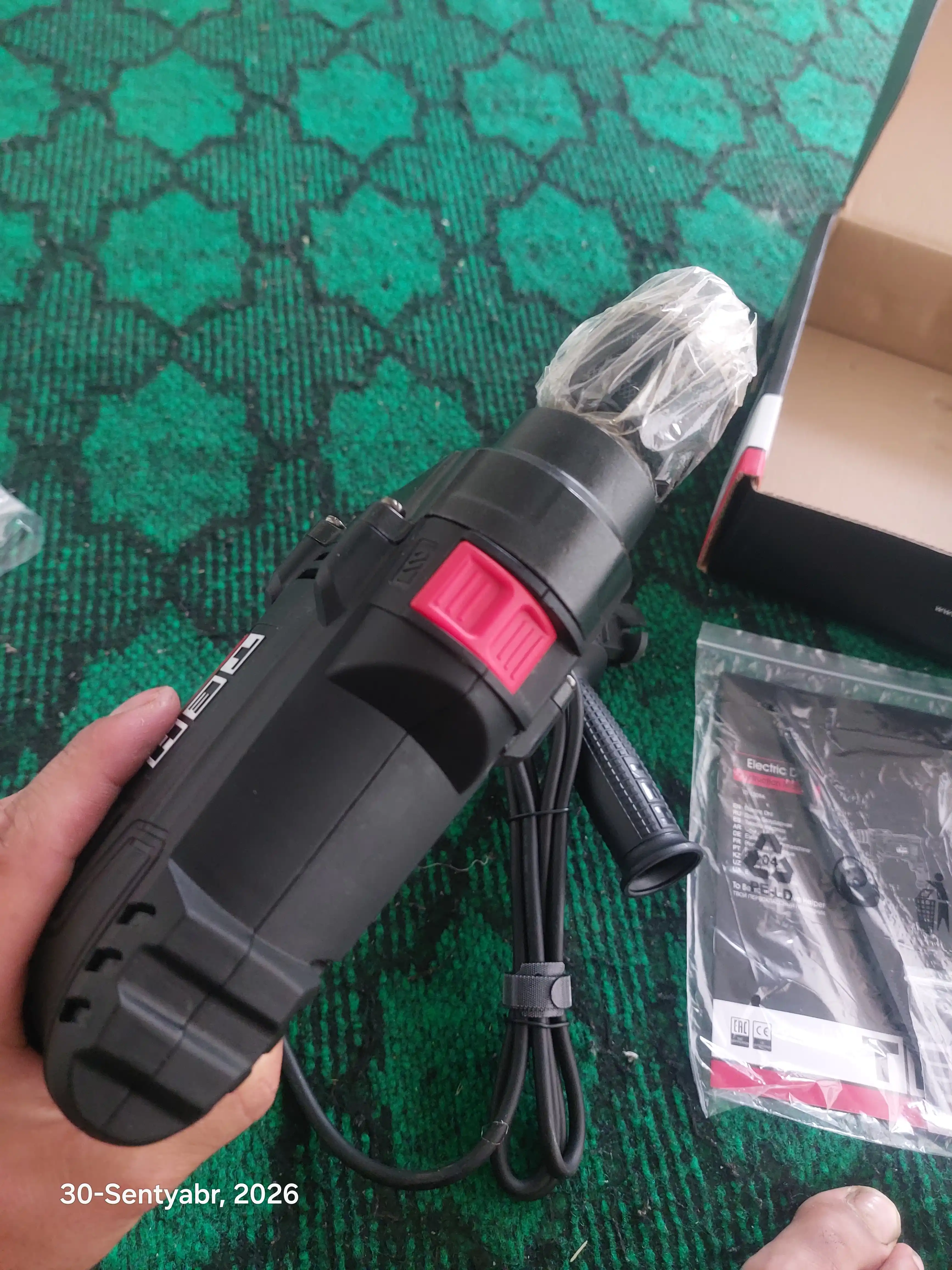 Zarbli drel TEH TD1309A, 850 Vt, 41600 ud/min, 2800 ob/min